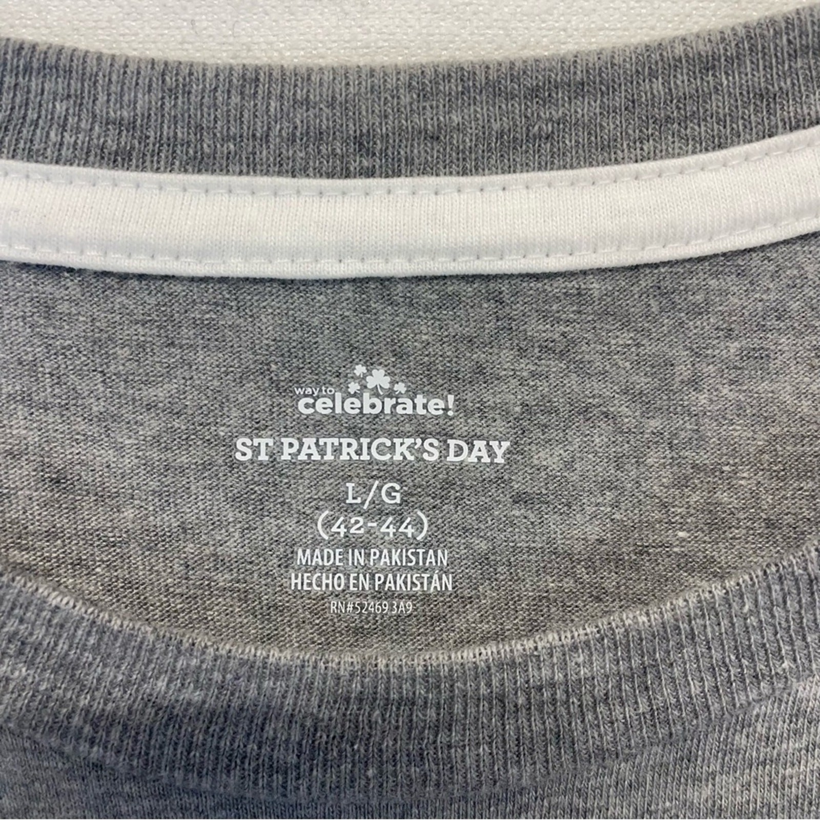 Ireland Clover graphic tee short sleeve gray Size Large St Patrick’s Day tee