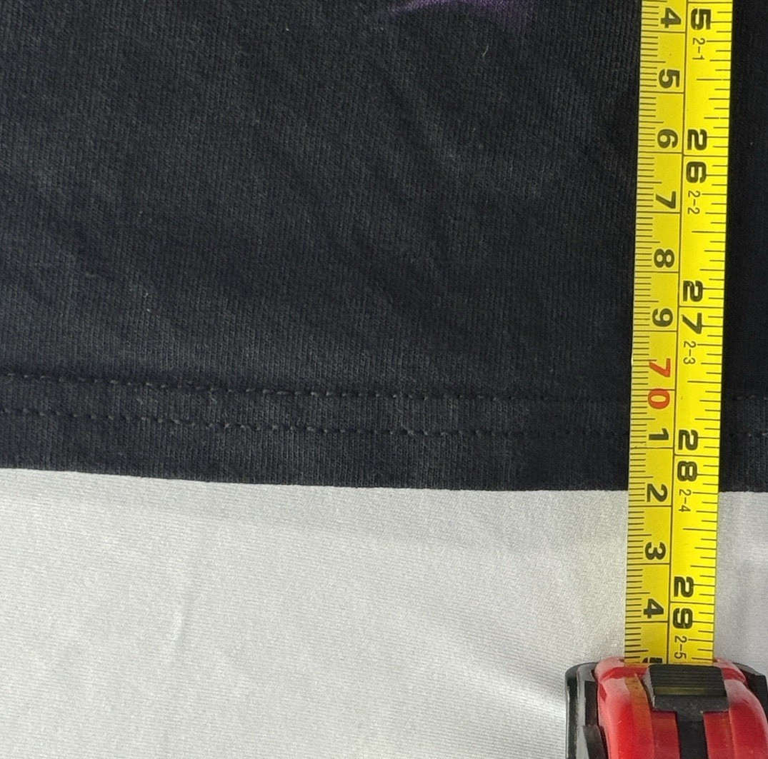 DOM Howling Wolf Pack Graphic Tee Shirt Mens L Black Purple Blue Animal Preowned