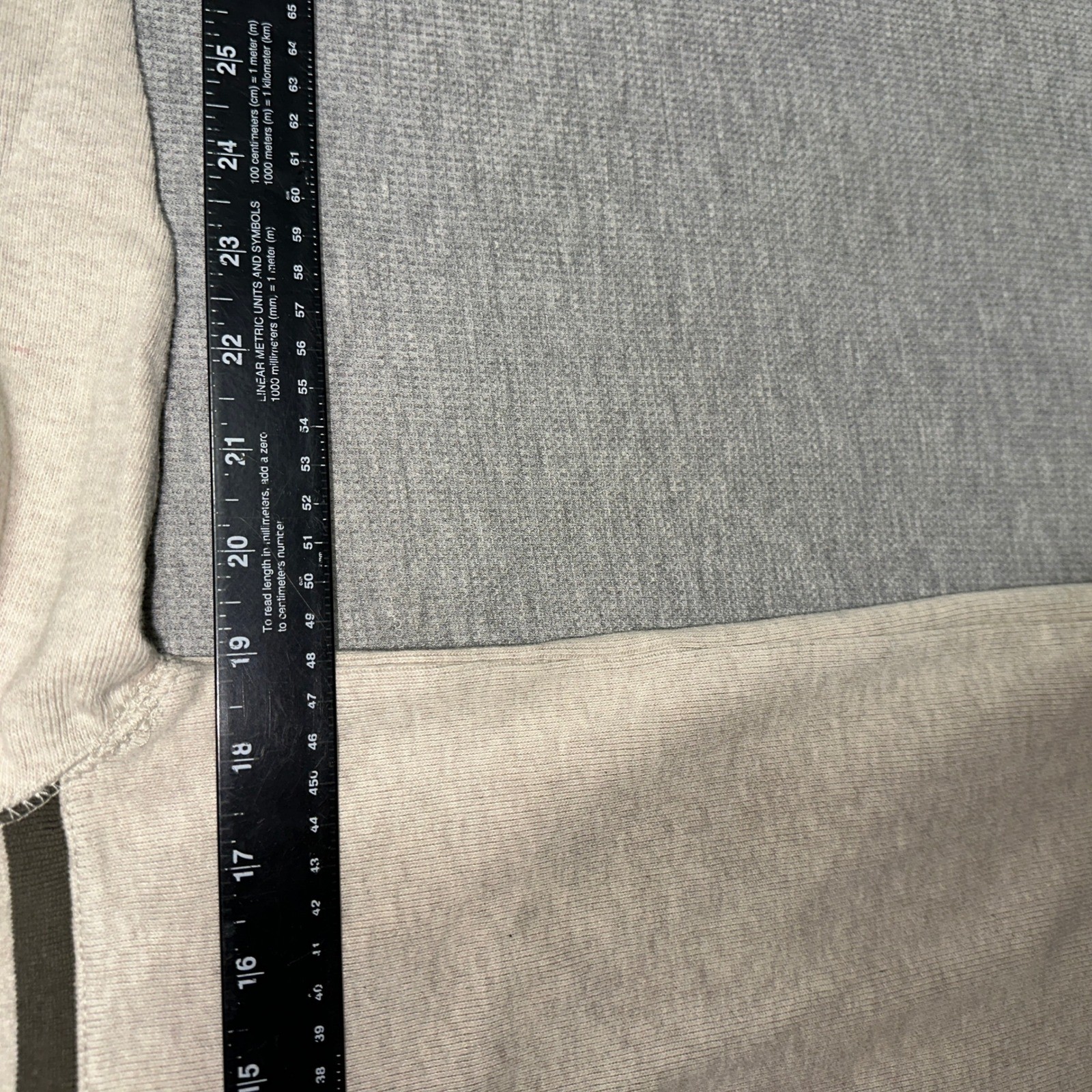 Basic Editions Long Sleeve Striped Crewneck T-Shirt Gray Brown Mens Small