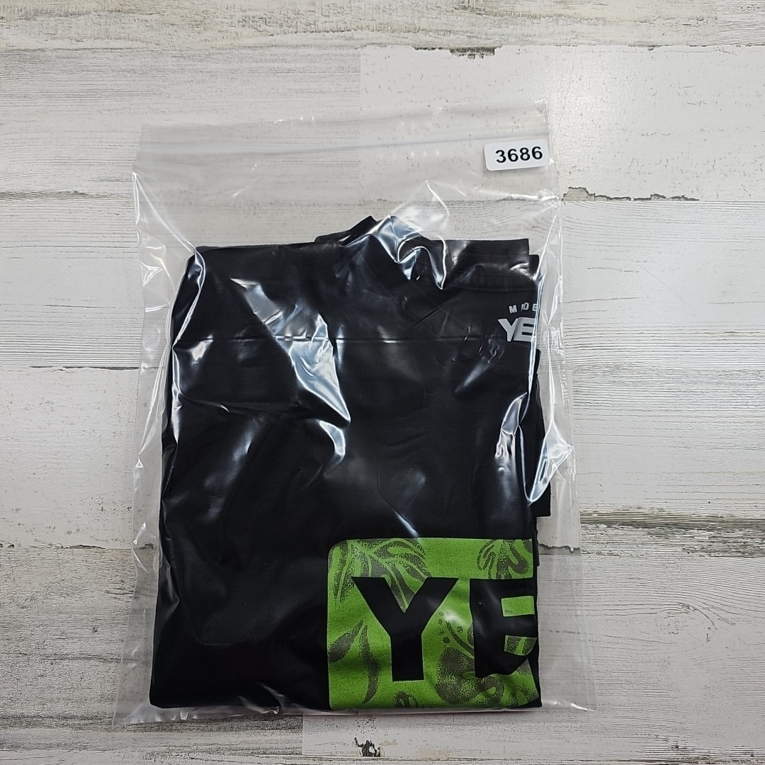 Yeti Logo Shirt Mens Large Black Green Tropical Short Sleeve Pullover Graphic