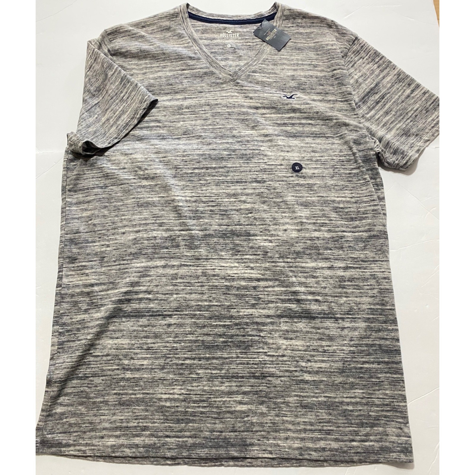 Hollister Mens Grey Space Dye V-Neck T-Shirt Must-Have Collection XL NWT