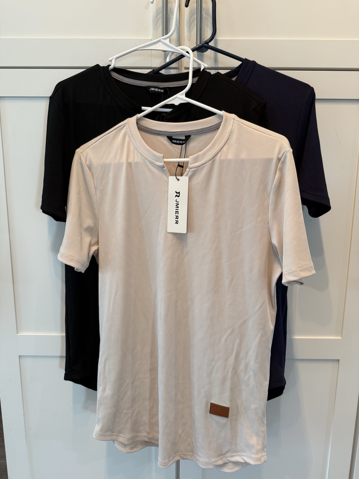 Lot Of 3 JMIERR Beige/Black/Blue Ribbed Curved Hem ShortSleeveT-Shirt Size M NWT