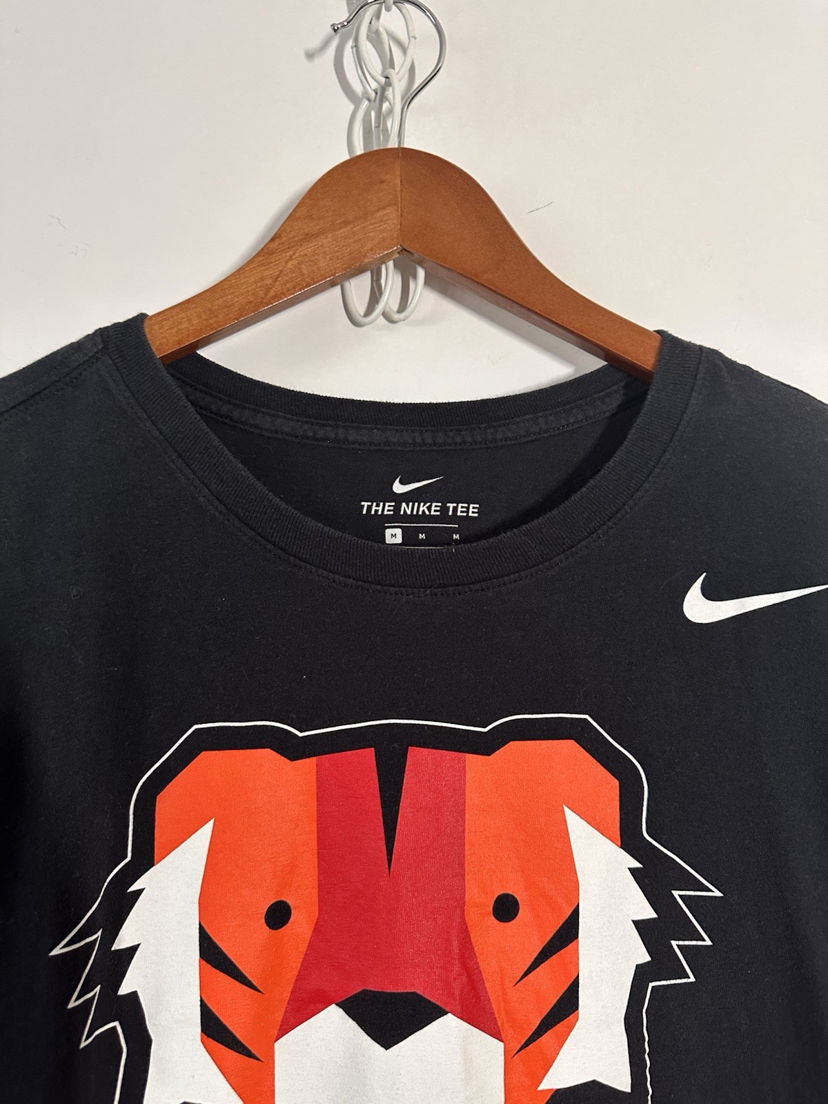 Nike Tiger Woods Frank Golf Tee Shirt Black Authentic Rare Discontinued Cover