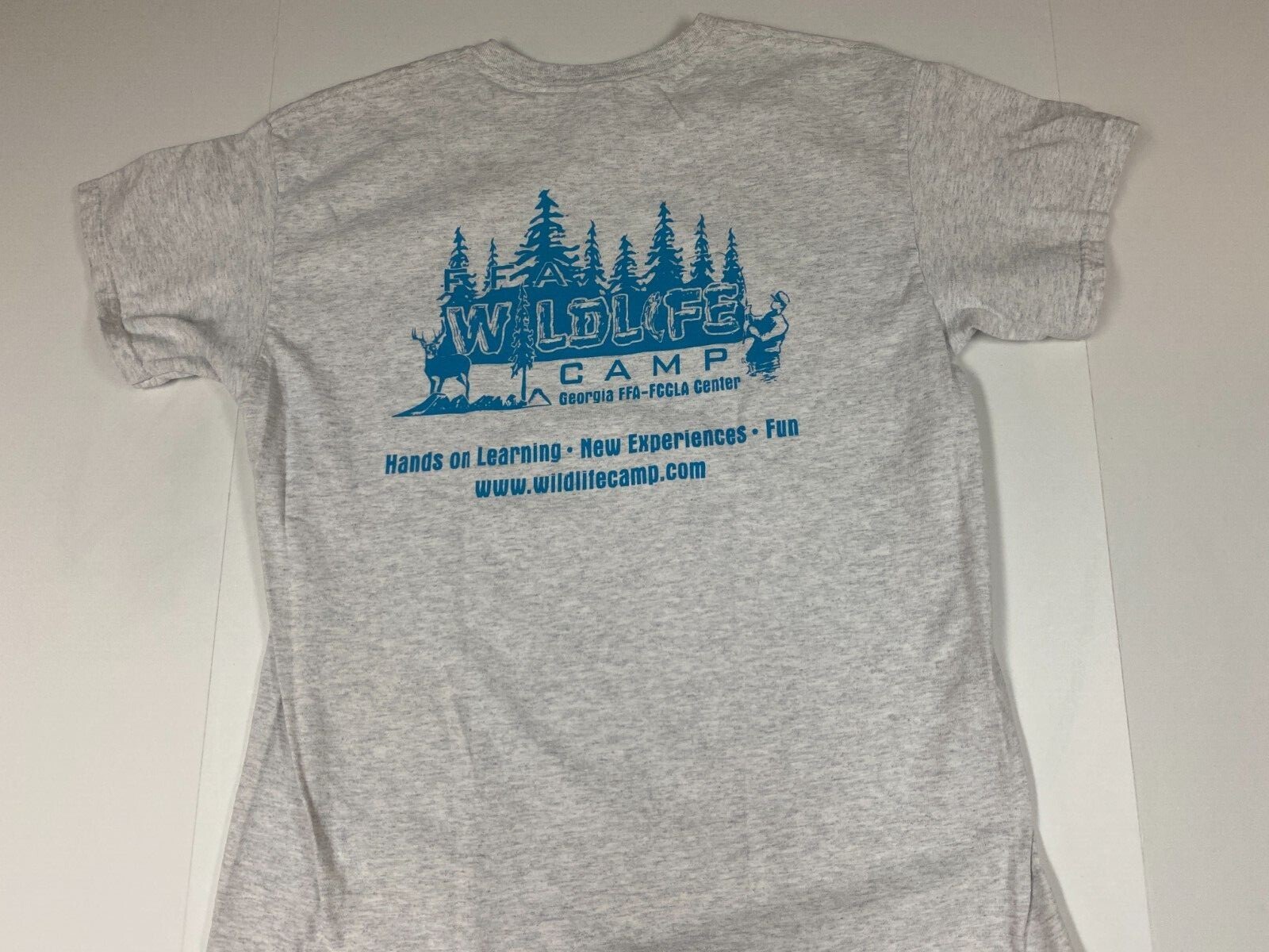 Camp Wildlife Mens shirt Large gray