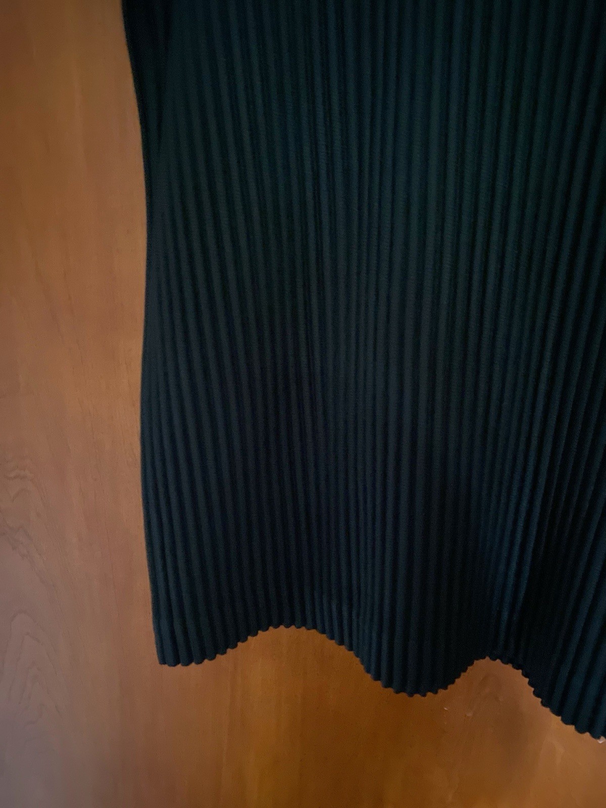 Homme Plissé Issey Miyake Basics Pleated Crewneck T-Shirt size 2/medium