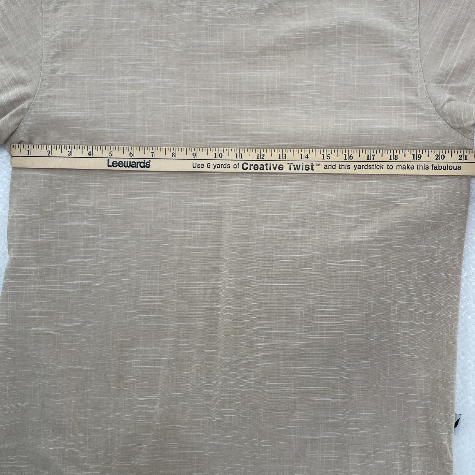 Publish Brand Shirt Mens M Woven Scoop Neck Beige Tan Short Sleeve Snaps Solid