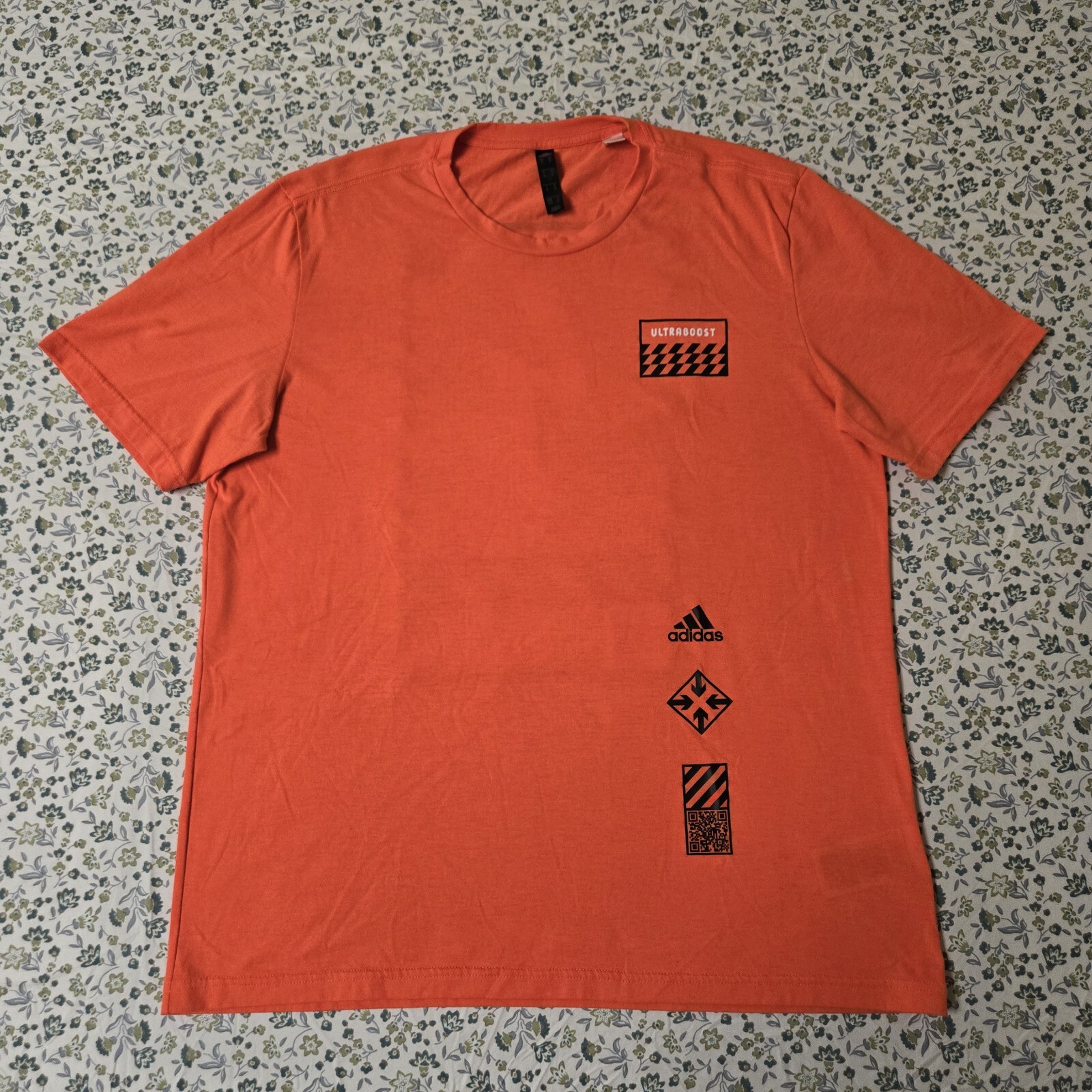 Adidas Ultra Boost T-Shirt Medium Orange Short Sleeve Logo Graphic Running Mens