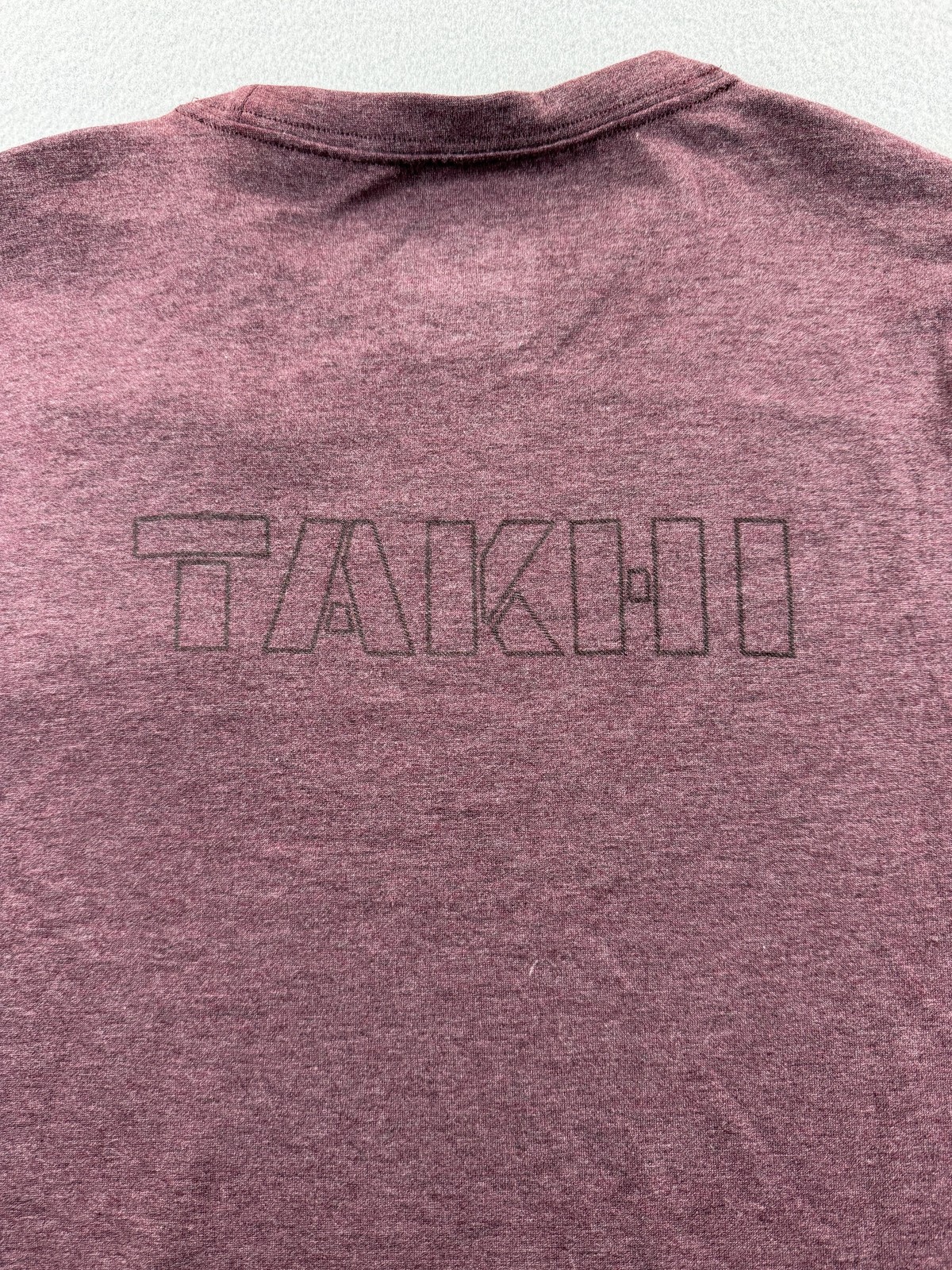 Takhi Shirt Mens Large Wine Red Long Sleeve Logo Tagless Stretch Tee Casual New