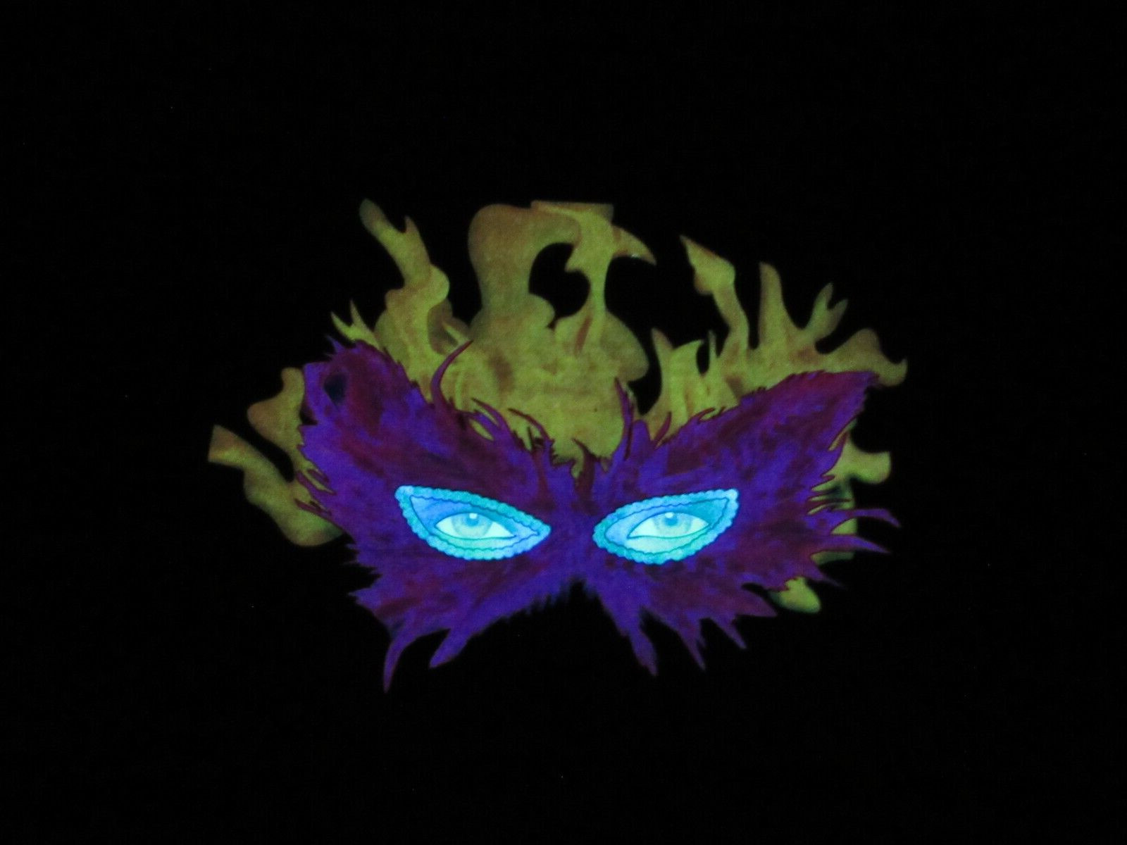 SOUND MUSIC Activated LED LIGHT UP FLASHING Halloween Fire Mask PARTY T-SHIRT 2X