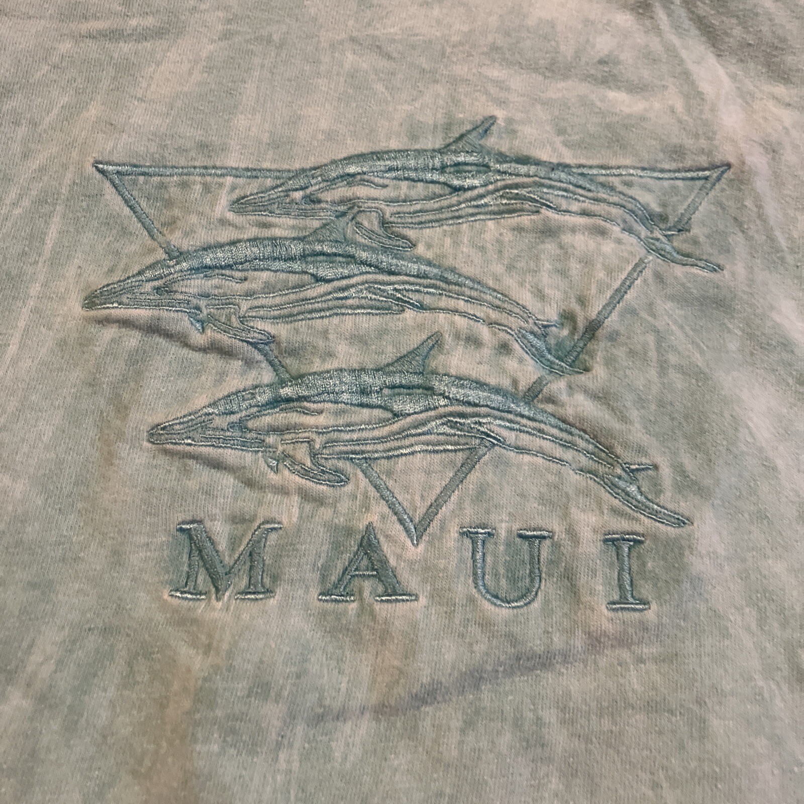 Vintage – Hanes Beefy – Maui – Tie Dye – Single Stitch – Embroidered T Shirt- XL