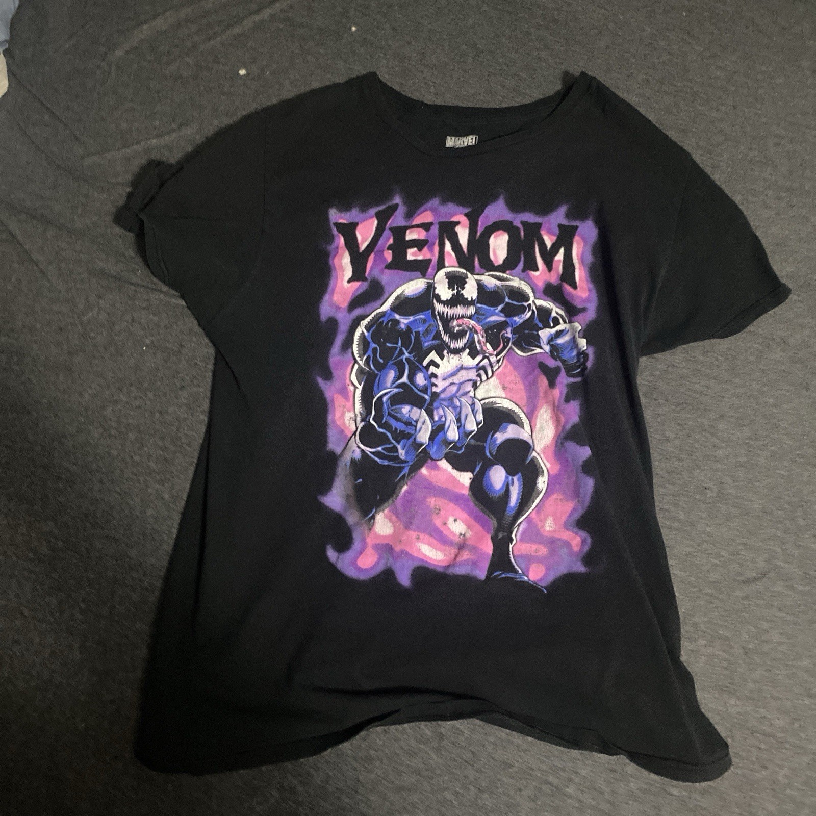Marvel Venom Tee T-Shirt Purple Pink Black Size Large