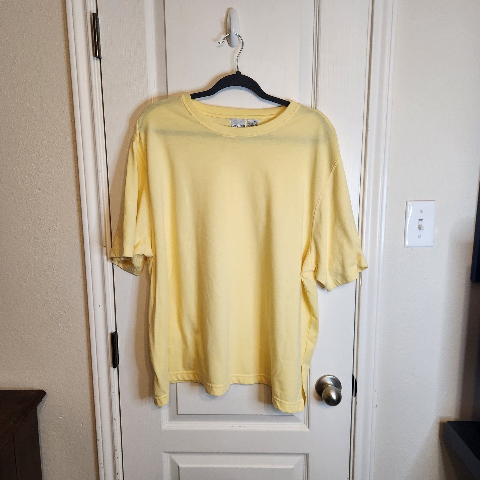 Carolina Colours Plus Short Sleeve Crew Neck T-Shirt in Yellow
