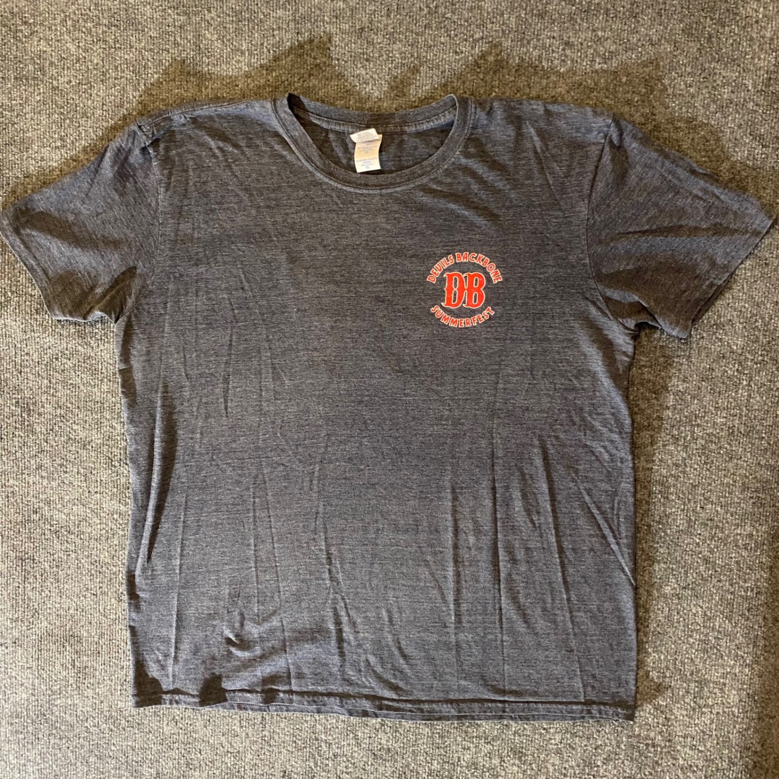 Gildan Softstyle T-Shirt Mens XL Devils Backbone Summerfest DB Tee Charcoal