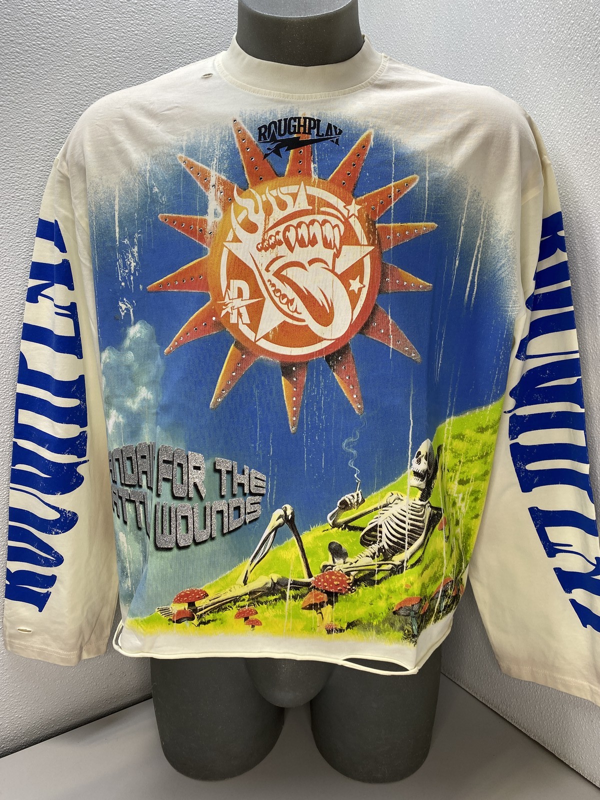 RoughPlay Unisex T-Shirt Beige/Multi Size L SunShower Long Sleeve Graphic Print