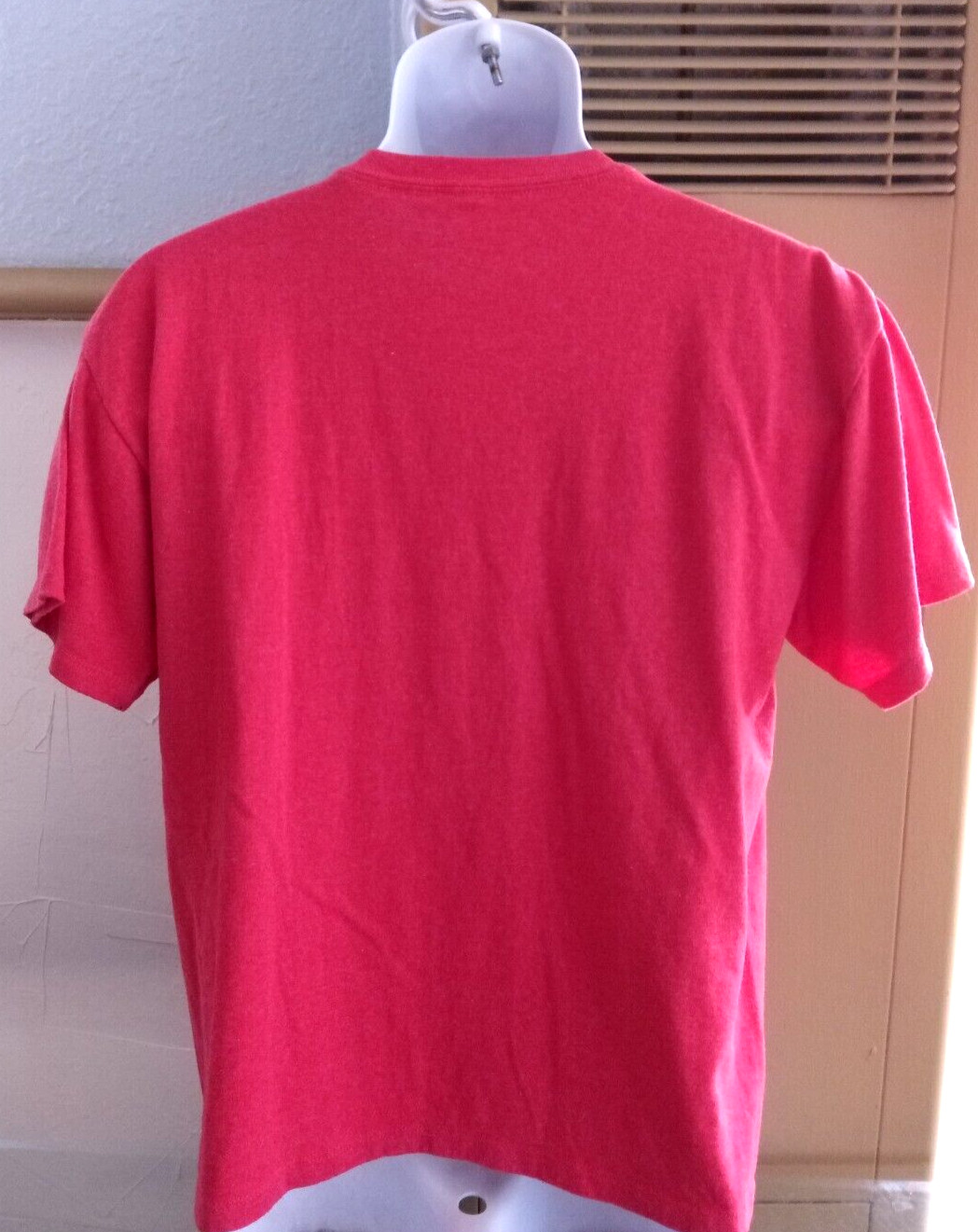 Pokemon T- Shirt XL Mens Womens Gotta Catch Em All ! Pikachu Red Short Sleeve