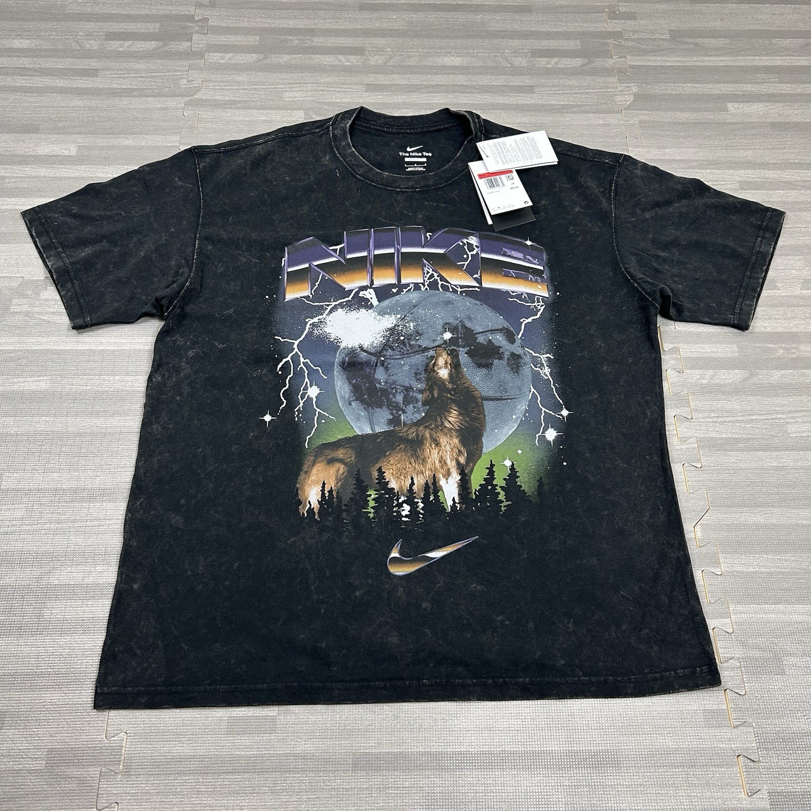 Nike Max90 Wolf Basketball Tee Men’s Size Large T-Shirt IF0457 Black Tie-Dye $45