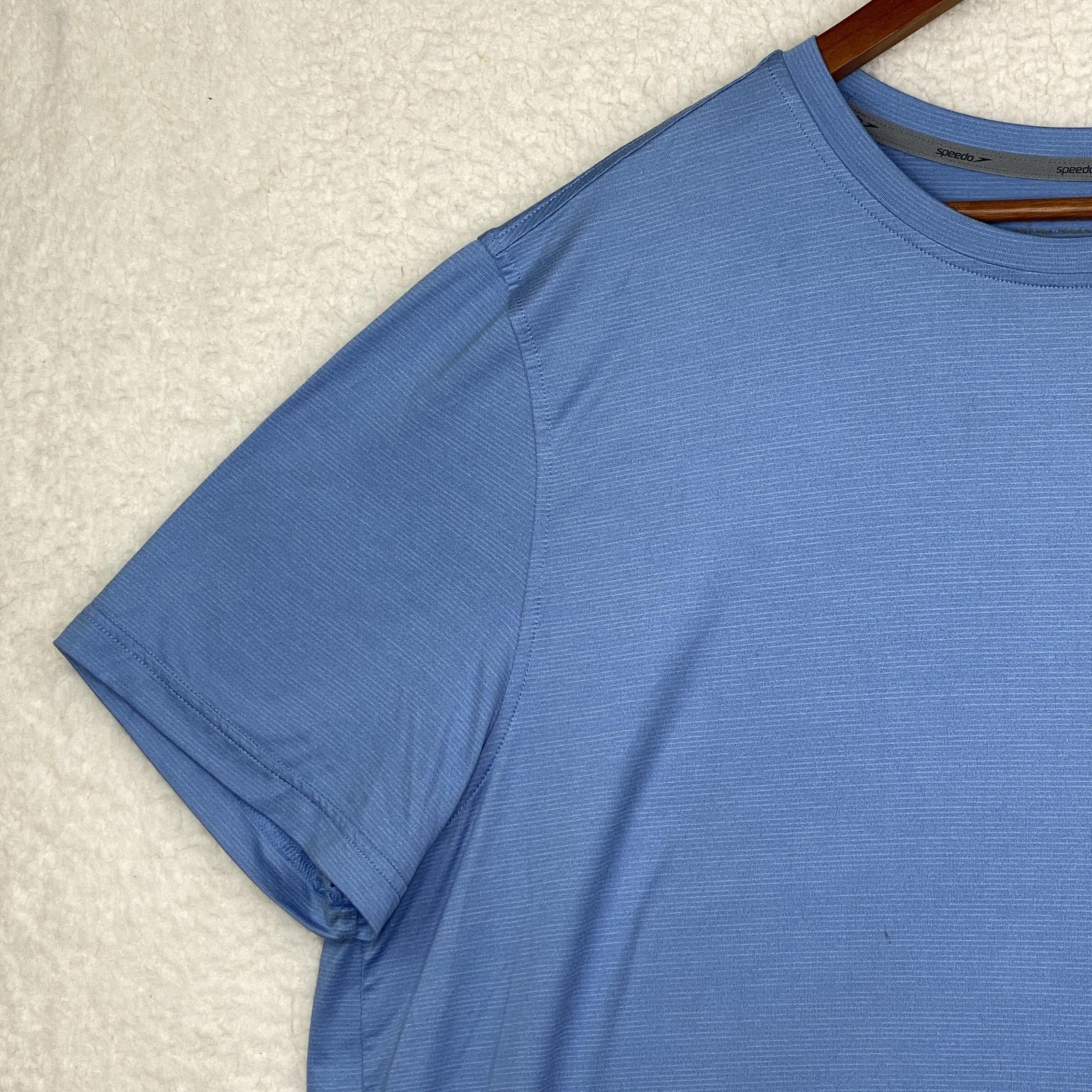 Speedo Shirt Mens 2XL Blue Tagless UV Protection Crew Neck Polyester Spandex