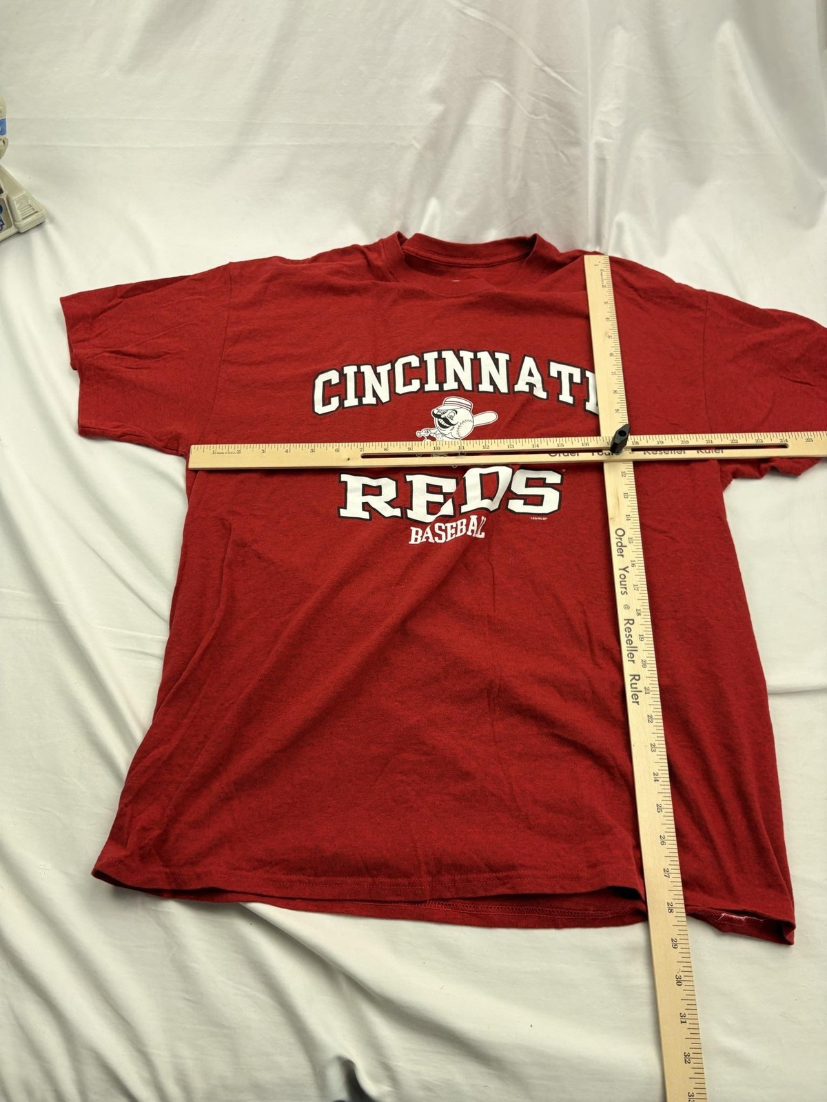 Cincinnati Reds Shirt Mens XL Red Baseball Tee T-Shirt Genuine Merchandise MLB