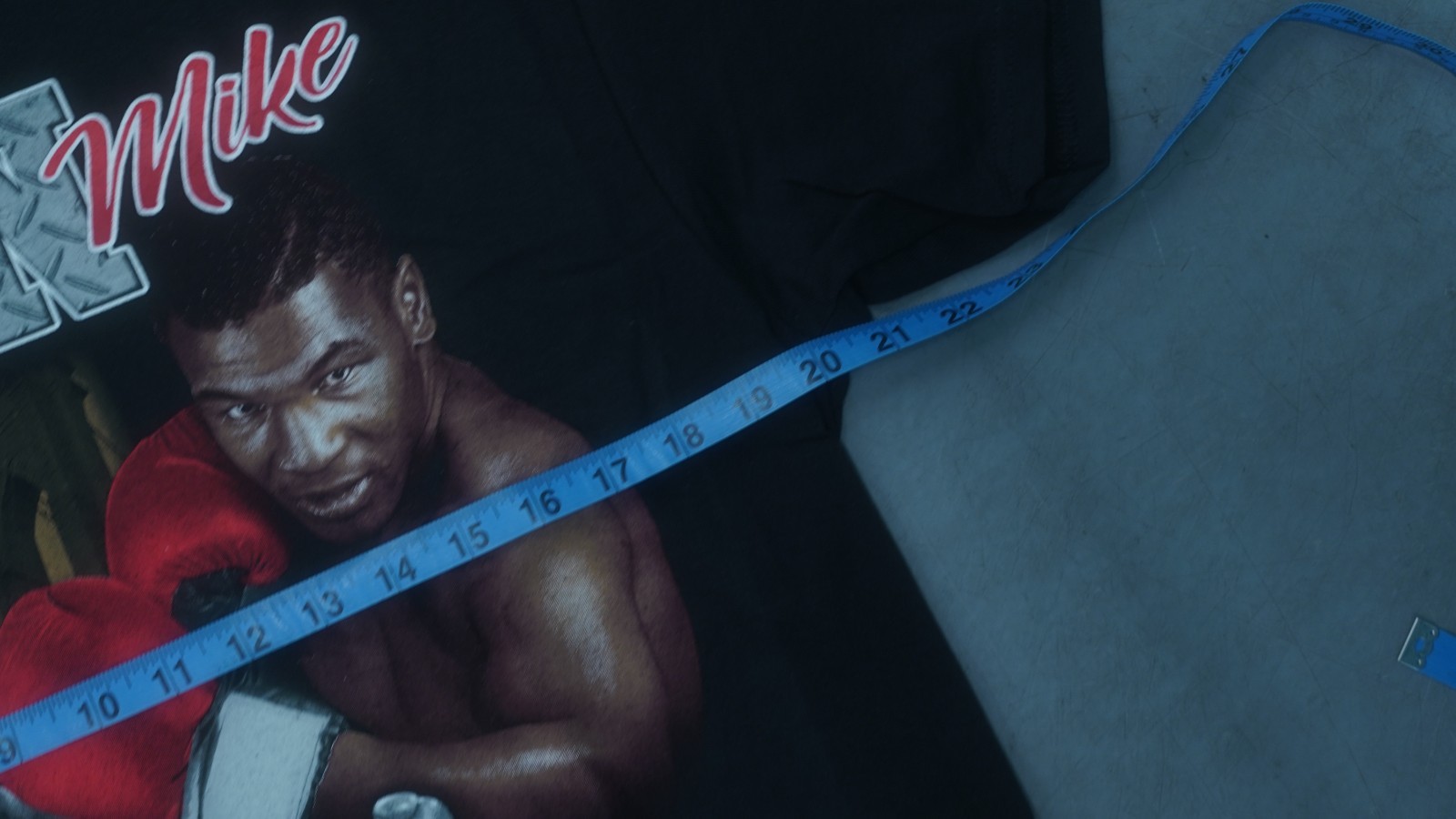 IRON MIKE TYSON BROOKLYN GRAPHIC T-SHIRT BLACK SIZE LARGE NEW WITH TAGS