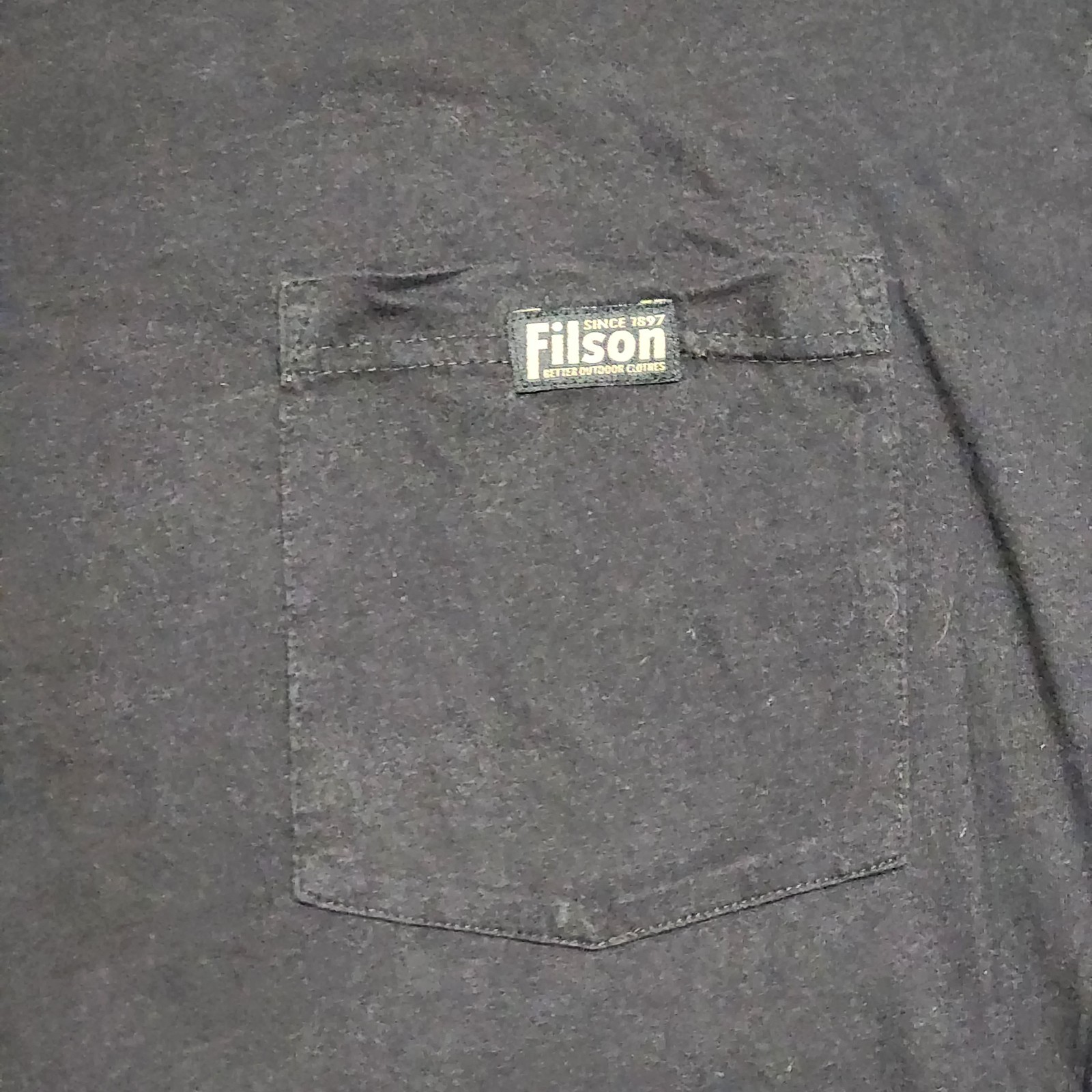 Filson Coal Black Pocket Tee Shirt 100% Cotton Size XL Better Outdoor Clothes