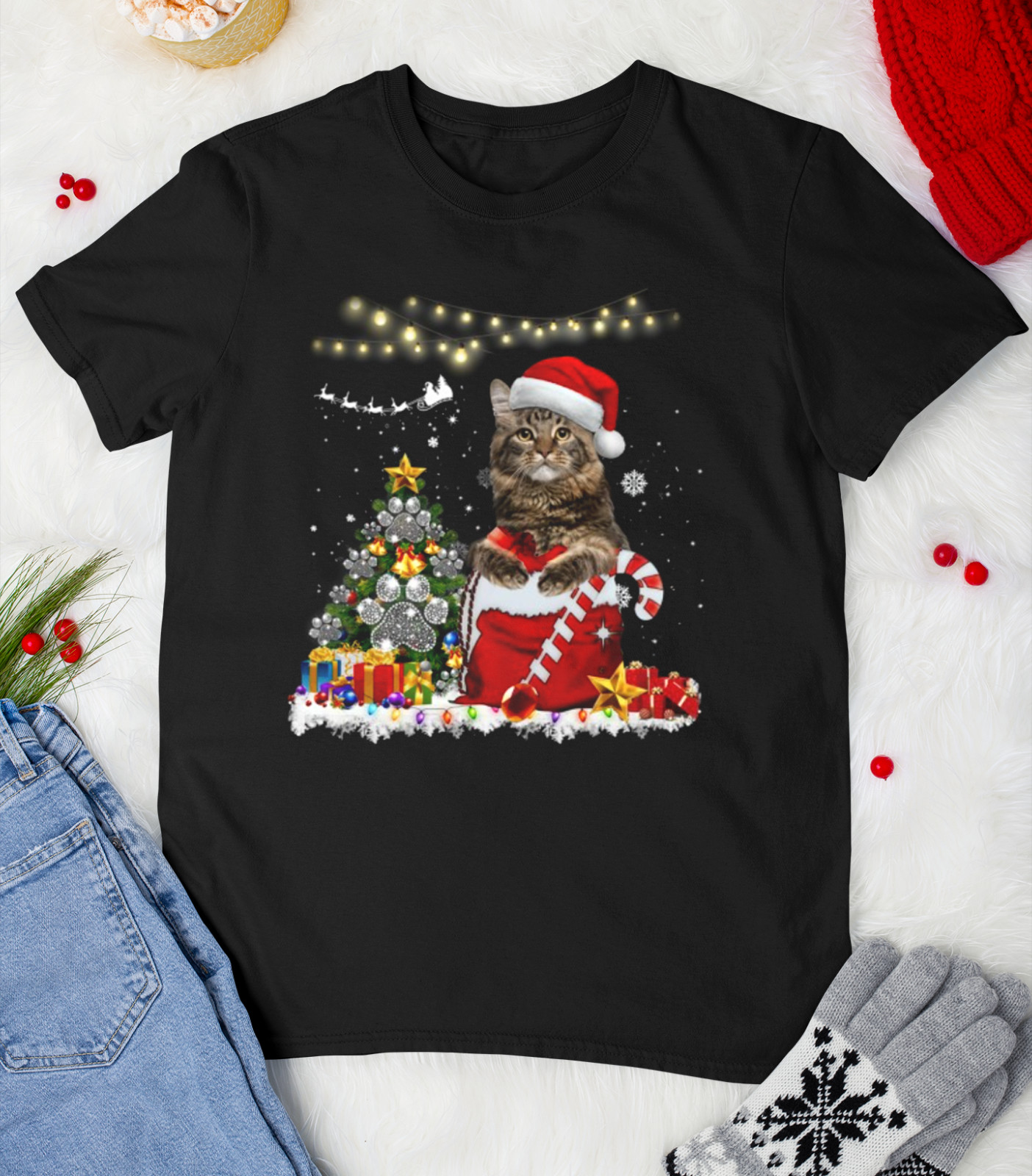 Maine Coon Cat Christmas Tree Lights black T-shirt for lovers cat