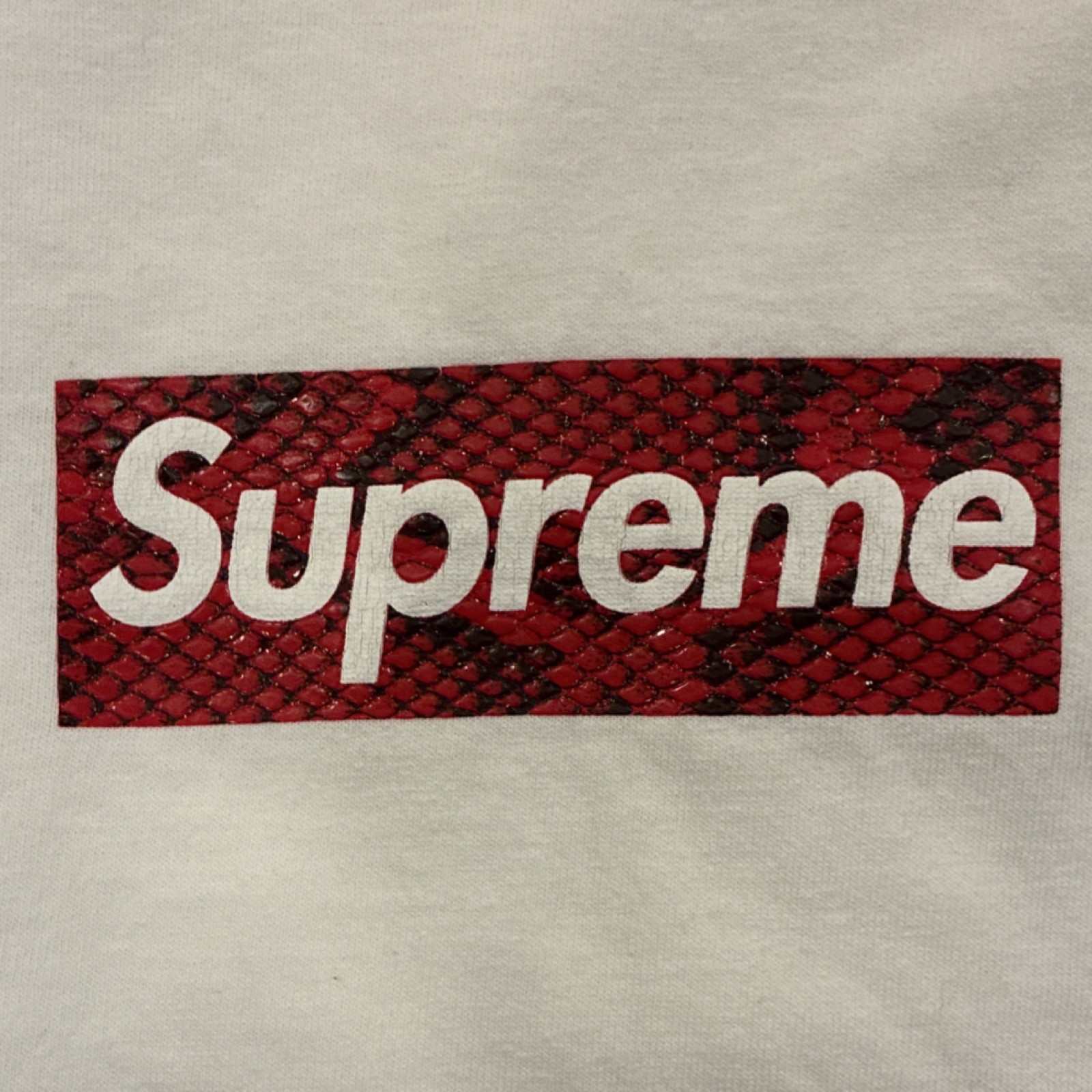 Vintage Supreme Harajuku White Red Snakeskin Box Logo Tee Size M Pre-Owned