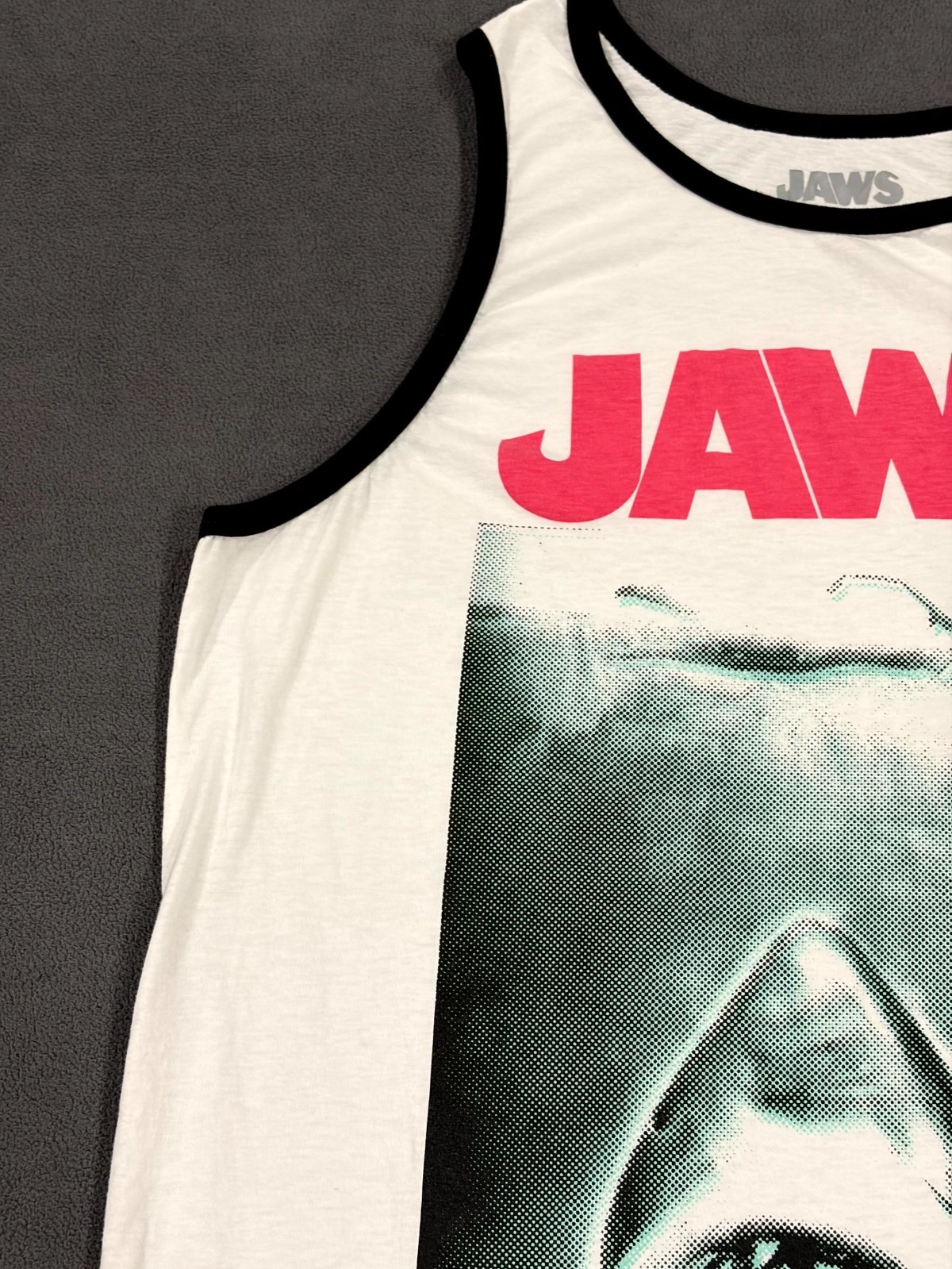 Jaws Tank Top Mens Large White Shark 1975 Swimmer Horror Adventure Film Graphic