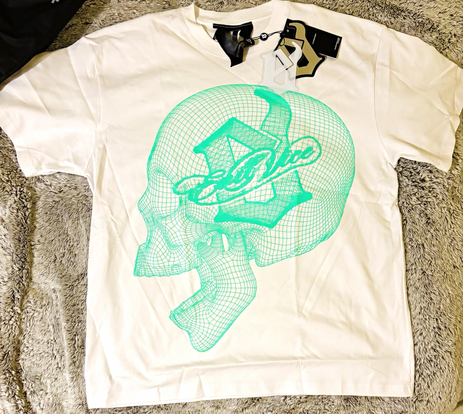 Evil Vice Neon Green Skull Heavyweight Tee. Comes with Tags and with Bag
