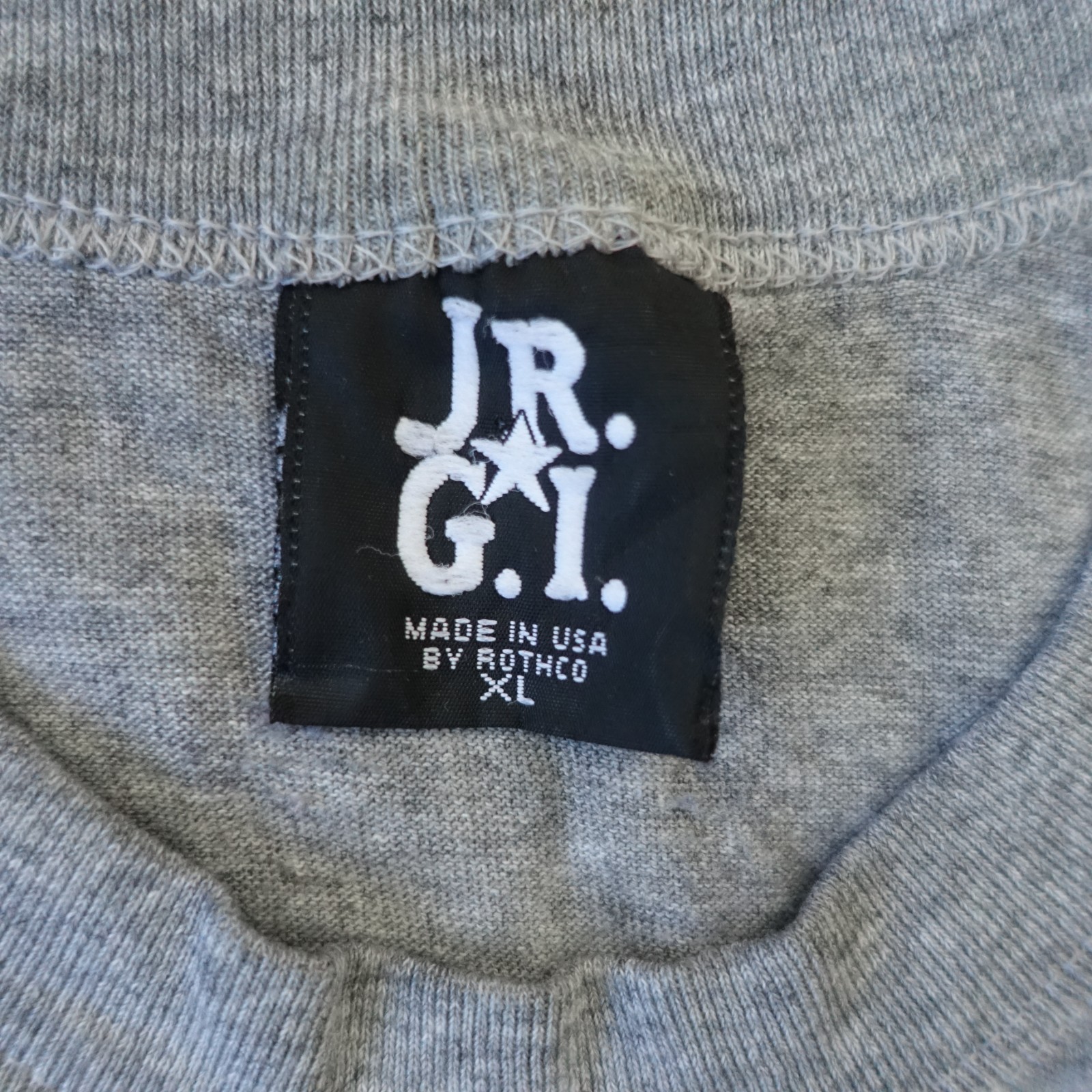 Vintage Army T Shirt Mens Extra Large Grey Single Stitch USA Made Military Tee