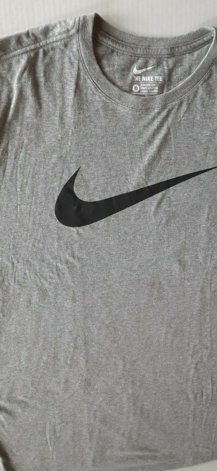 AUTHENTIC NIKE CHEST SWOOSH GRAY/BLACK T SHIRT AO2991-063
