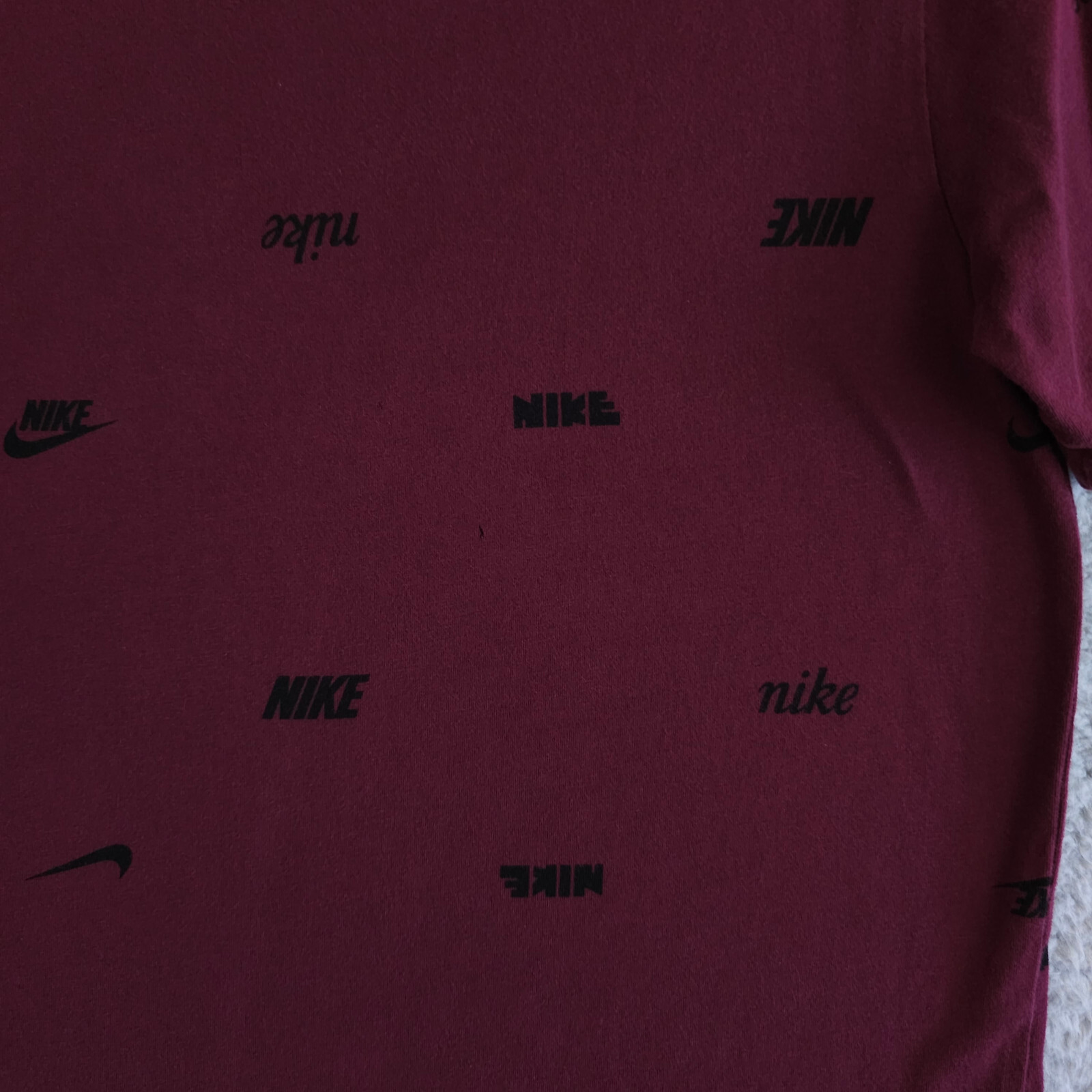 Nike NSW Club Shirt Mens Small Red Black All Over Print AOP Logo Crew Neck Tee