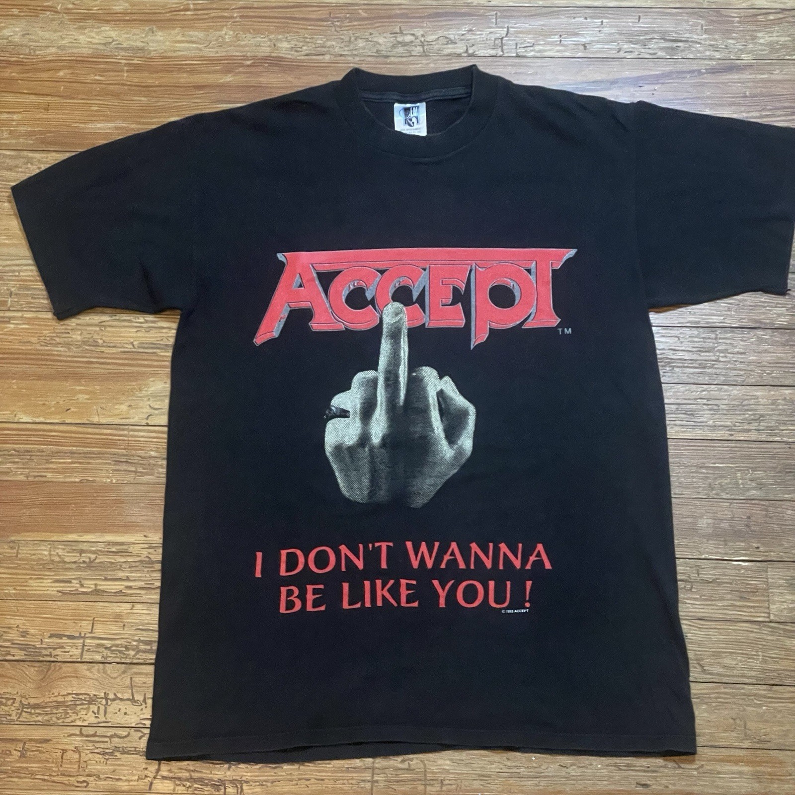 Vintage 90s Accept Shirt Size Large Middle Finger Band Tour Metal Thrash Rock