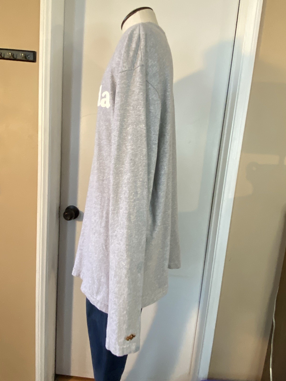 Roots Canada True Strong Free Long Sleeve Shirt Adult Large Gray XL