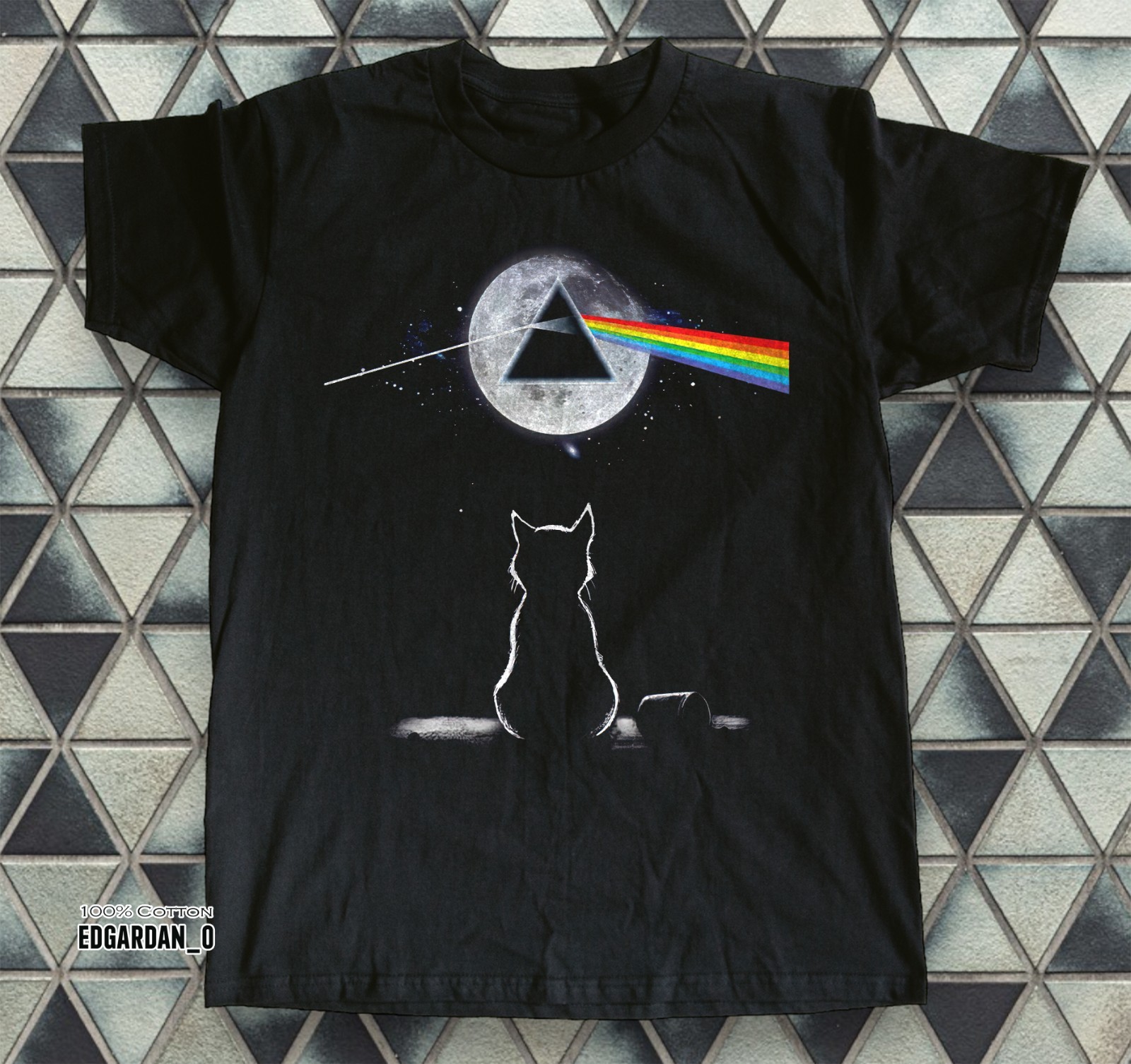 Pink Floyd Cat Looking The Dark Side Of The Moon Black Unisex T-shirt Size S-5XL