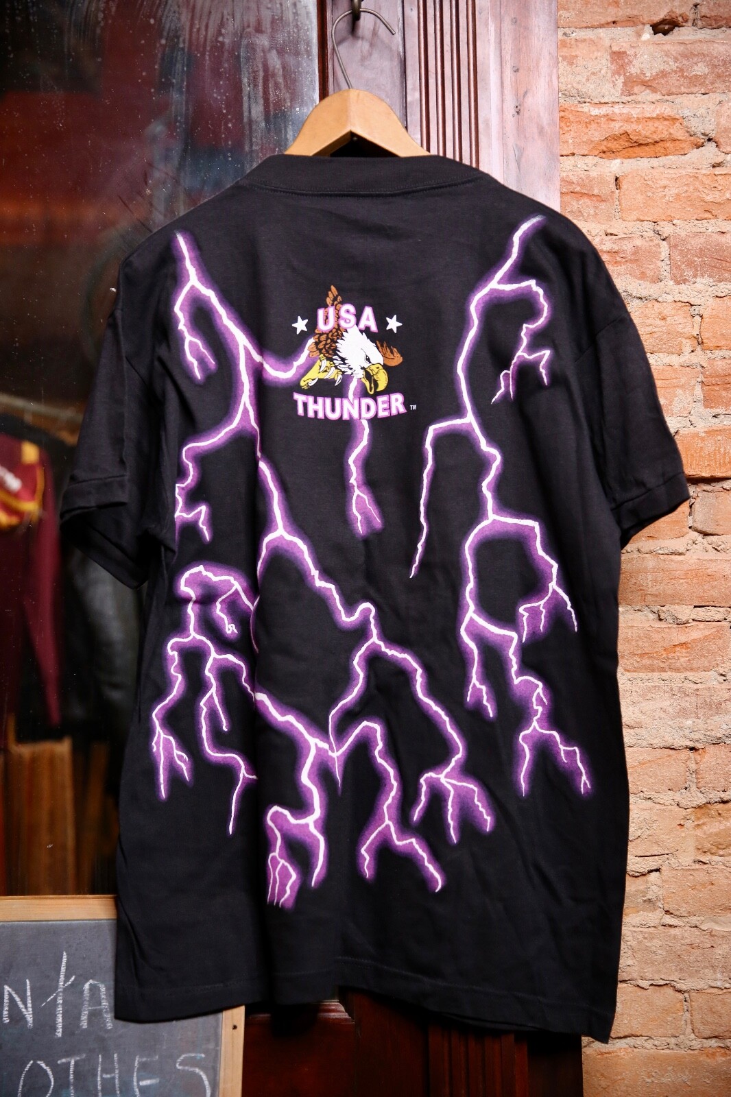 Vintage American Thunder Wizard lightning skull 90s shirt Logo mens L Deadstock