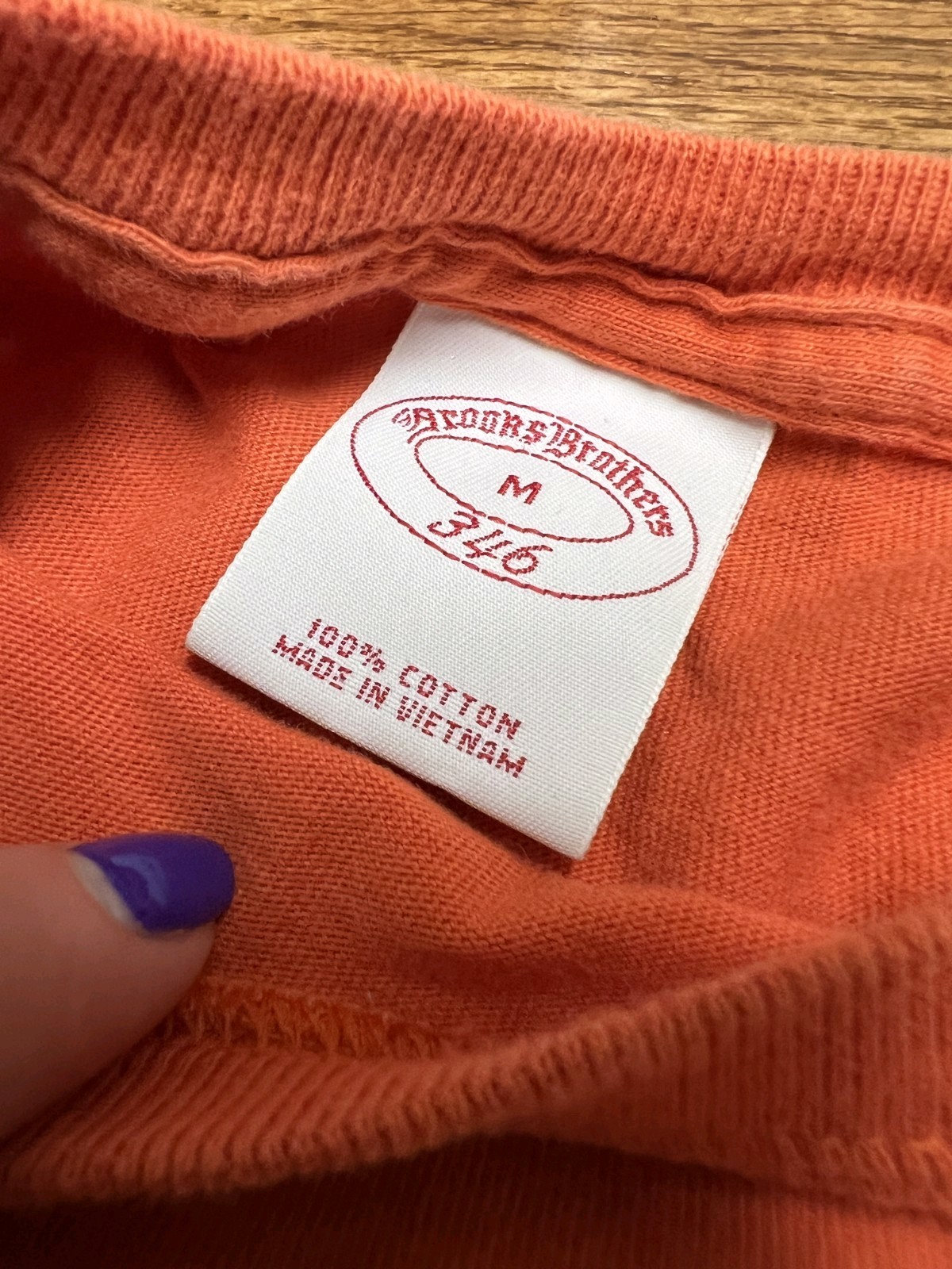 Brooks Brothers 346 Orange Cotton Knit Long Sleeve Crew Neck T-Shirt Men’s M