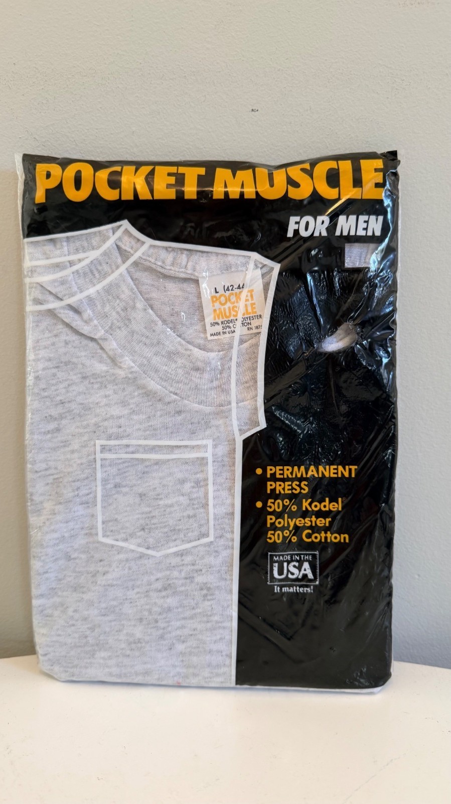 NOS Pocket Muscle Mens Gray T-Shirt Large L 42-44 Made in USA Deadstock Tee