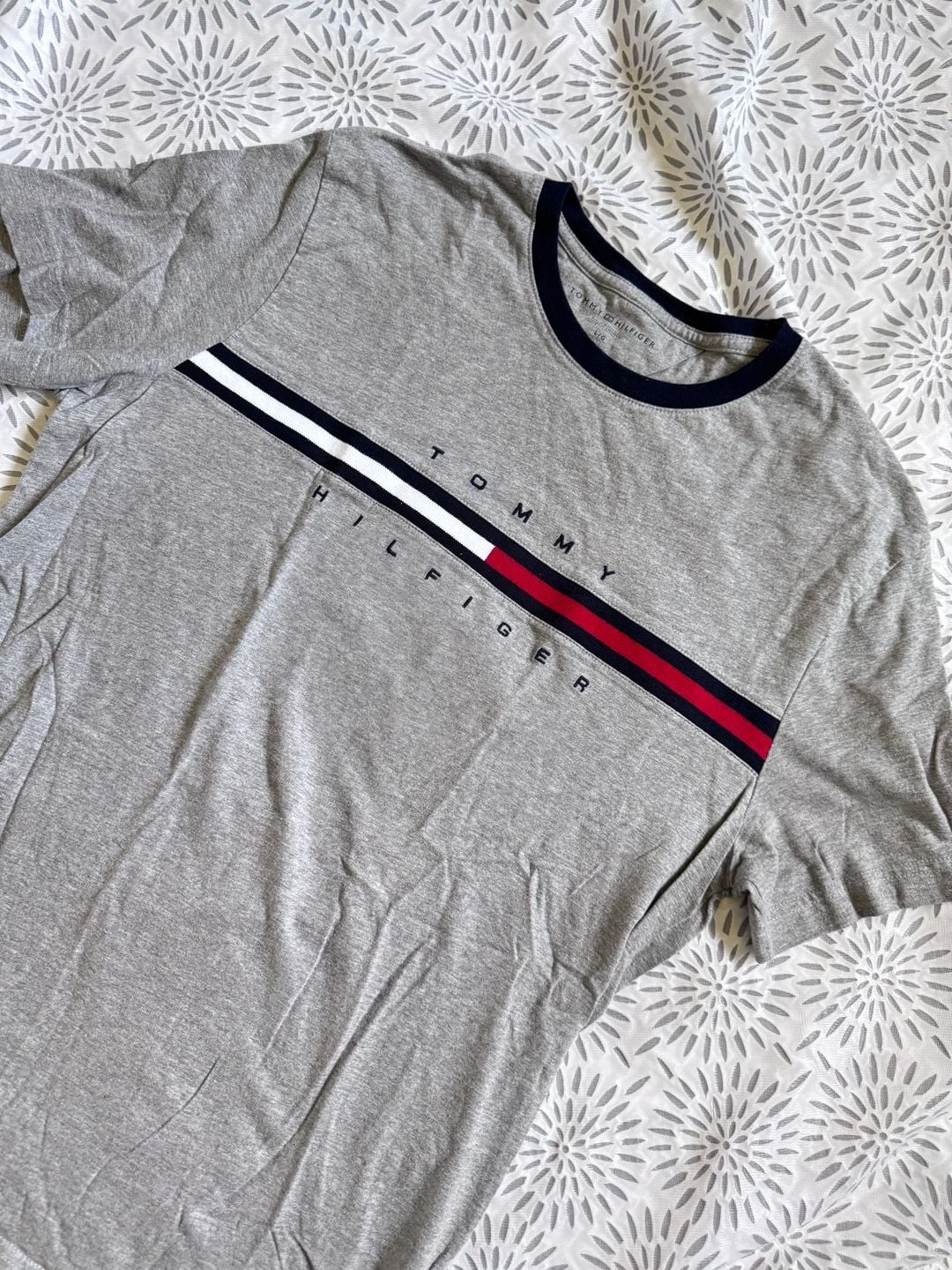 Tommy Hilfiger Men’s Gray Crewneck T-Shirt with Signature Logo Stripe