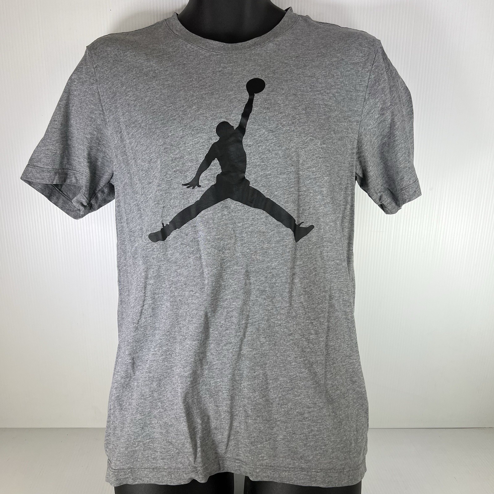 Nike Air Jordan Graphic T-Shirt CJ0921-091 Mens M Grey/Black 50/68