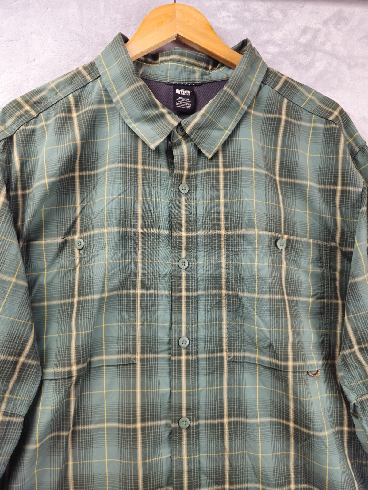 REI Co-Op Mens Sahara Shirt XXL Green Plaid Long Sleeve Button Up Outdoor Hiking