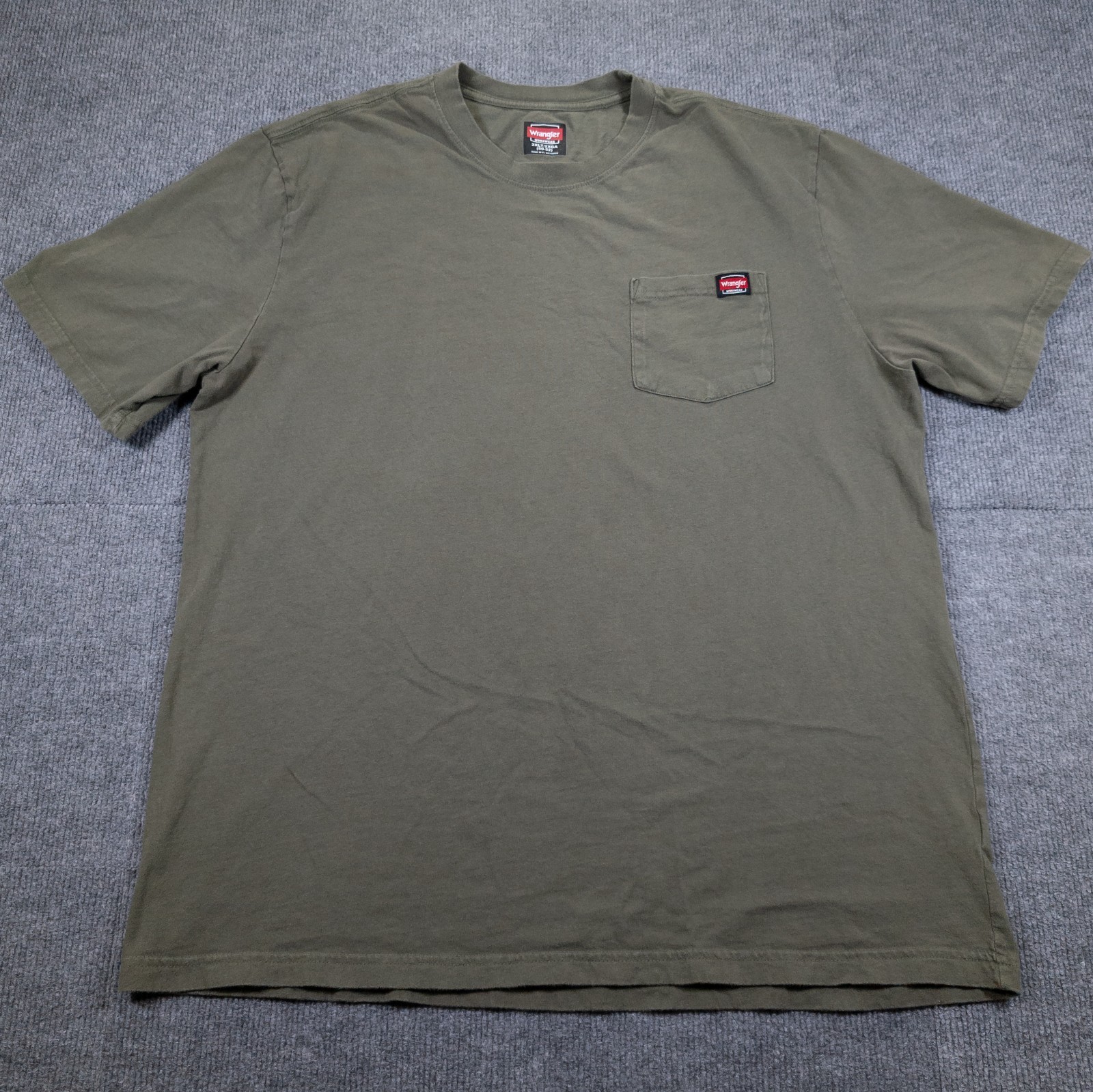 Wrangler Workwear Men’s 2XLT Tall Green Short Sleeve Pocket Tee