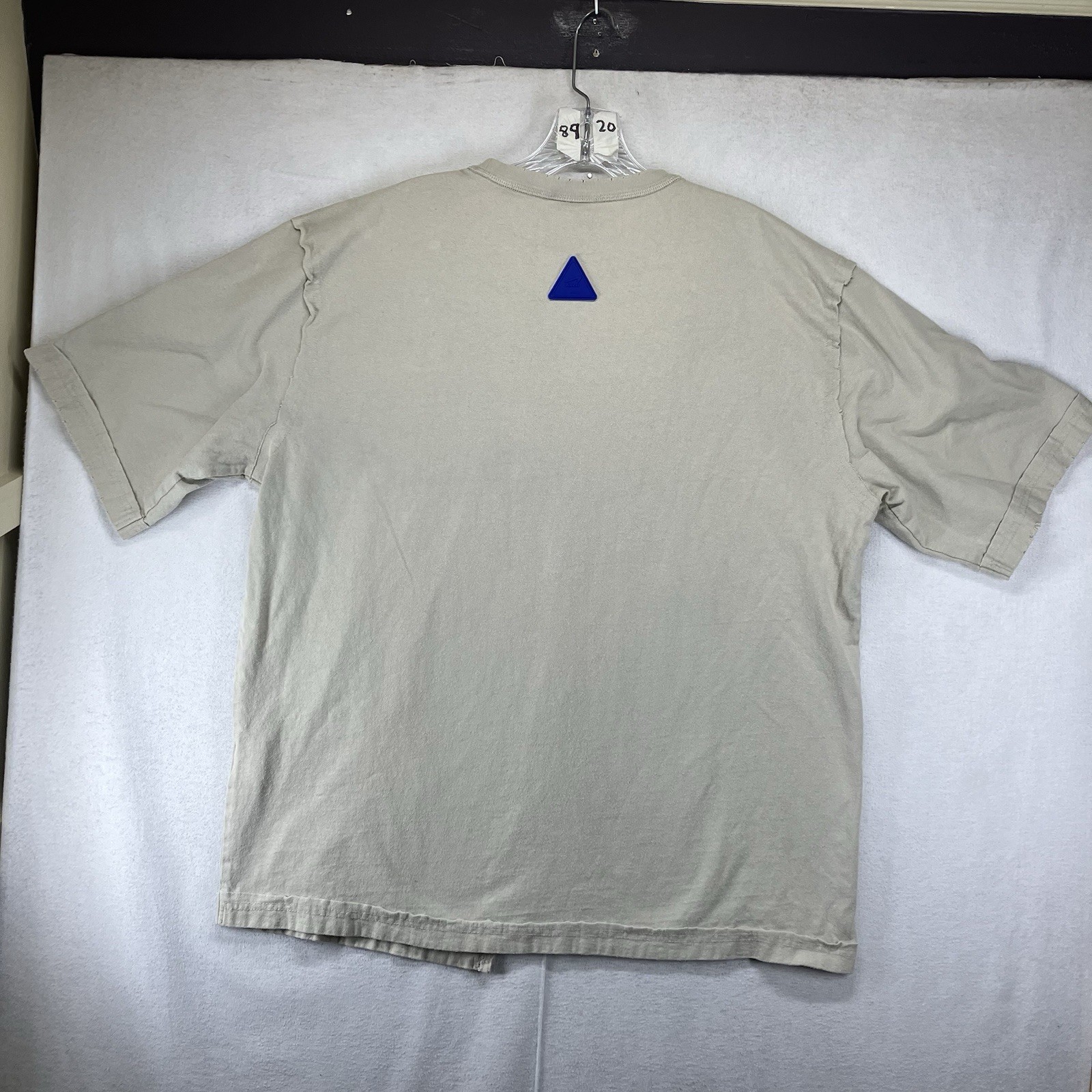 Mens Streetwear Graphic Tee Large Roaringwild Arch Thick Knit Car Art Tonal