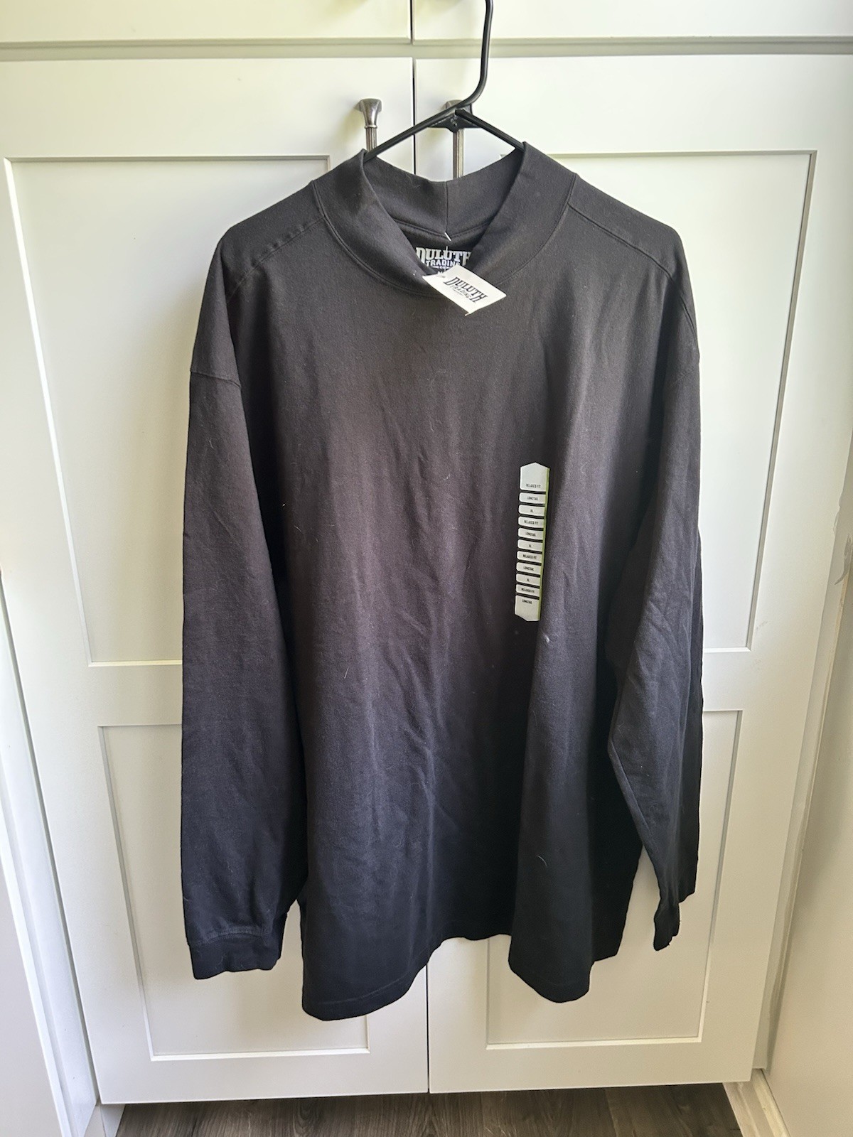 Duluth Trading Co. Men’s XL Black Long Sleeve Crew Neck Longtail Relaxed Tee