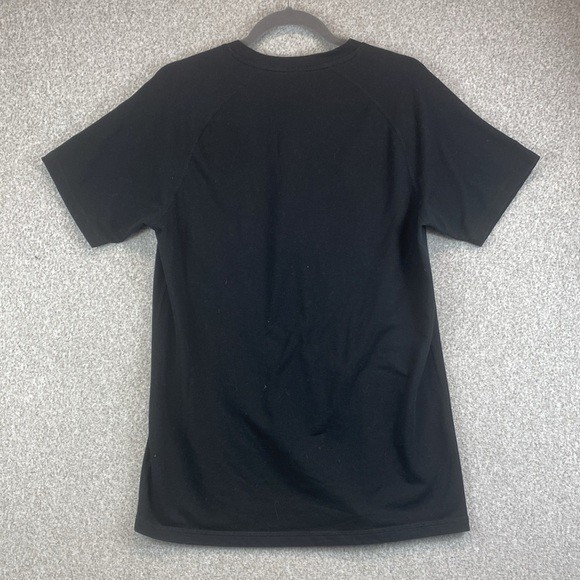 BYLT premium v-neck M black basics casual workout gym athleisure