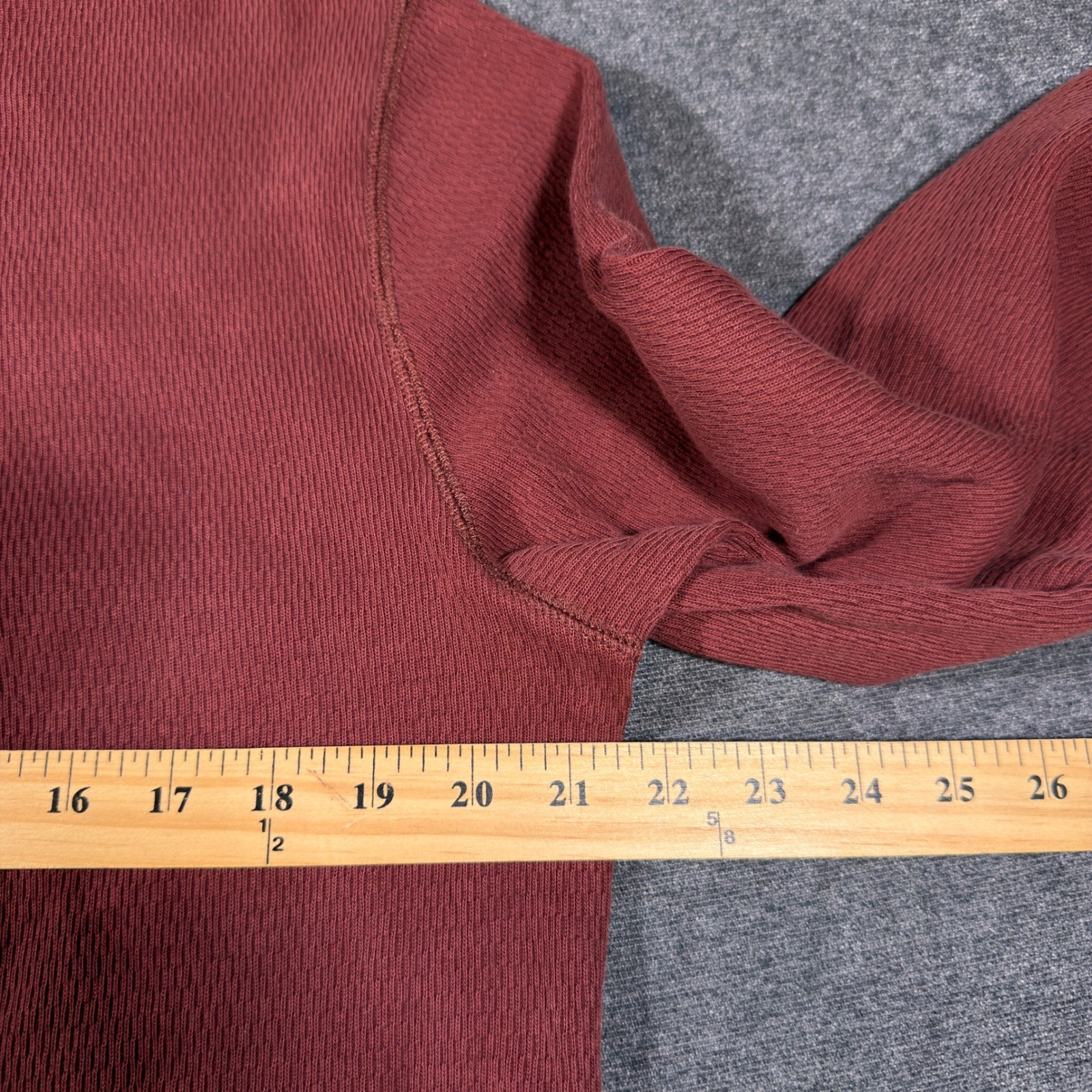 Taylor Stitch Henley Men 42 L Burgundy Heavy Bag Long Sleeve Waffle Knit Cotton