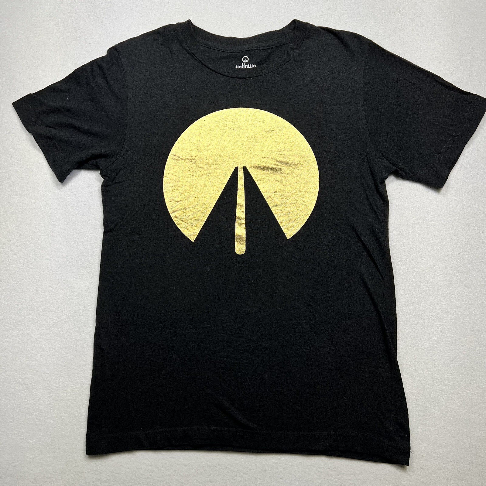UNKNWN Lebron James Gold Black Invert Logo Jersey T-Shirt #6 Sz Small