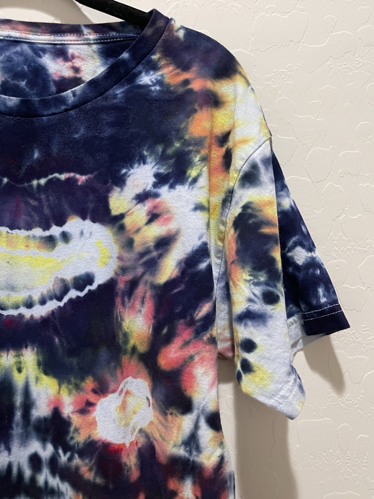 Canvas Multi-Colored Tye Tie Dyed Shirt Mens Medium Long Cut Blue PreOwned