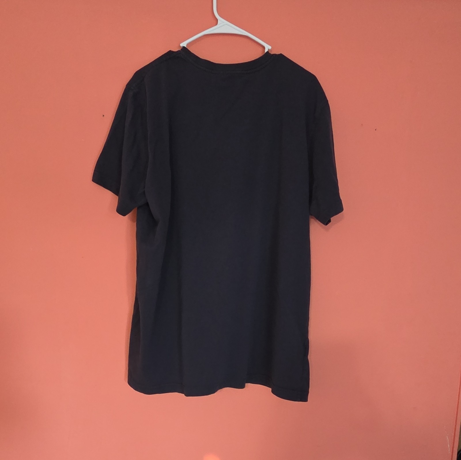 Eddie Bauer Men’s Solid Crew Neck Short Sleeve Black Logo T-Shirt XL