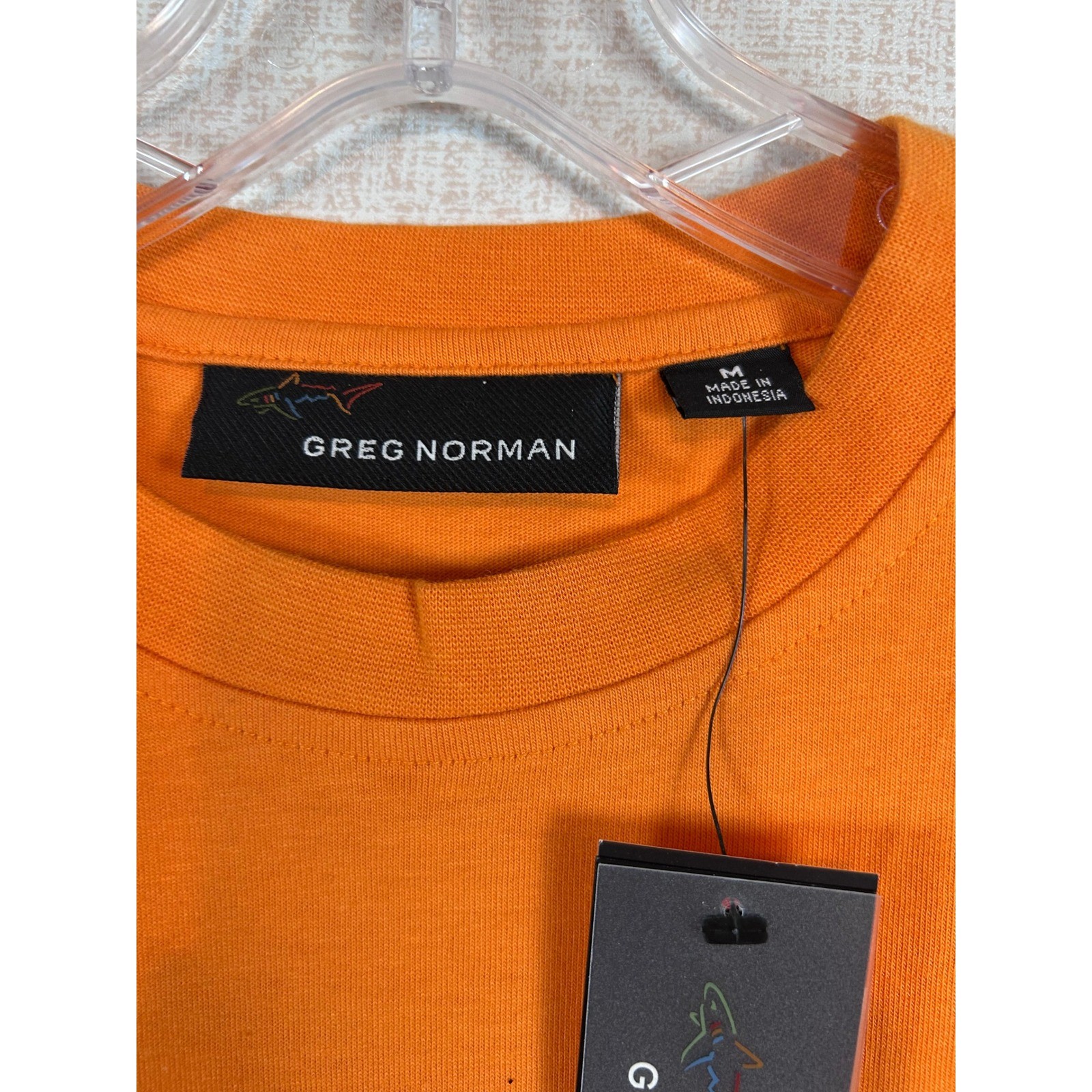 NWT Greg Norman Mens Orange Short Sleeve Shark Logo Crew Neck T-Shirt Summer -M-