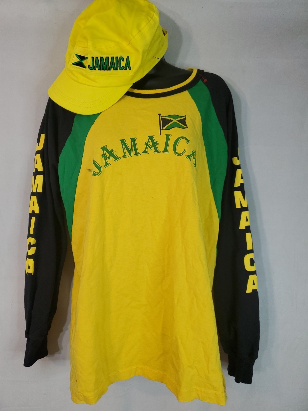 Vintage Jamaica Long Sleeve T-Shirt Men’s Size Medium & Adjustable Jamaica Hat